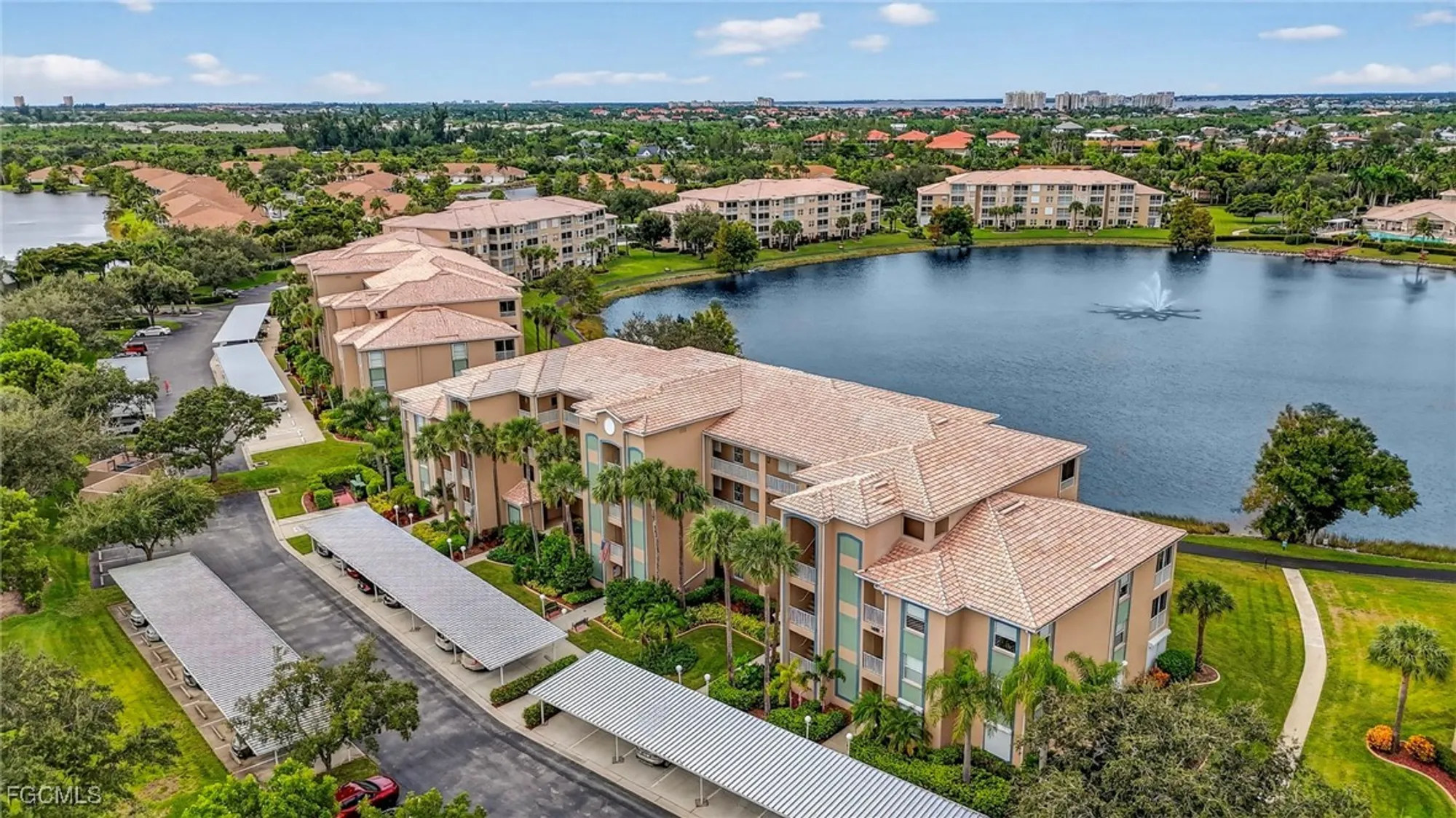 Property Slideshow image 32 of 41 | 14081 brant point cir 5403, Fort Myers, FL, 33919