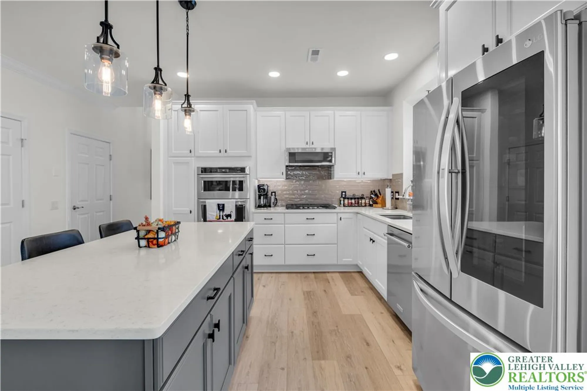 Property Slideshow image 10 of 50 | 3858 victors way, Easton, PA, 18045