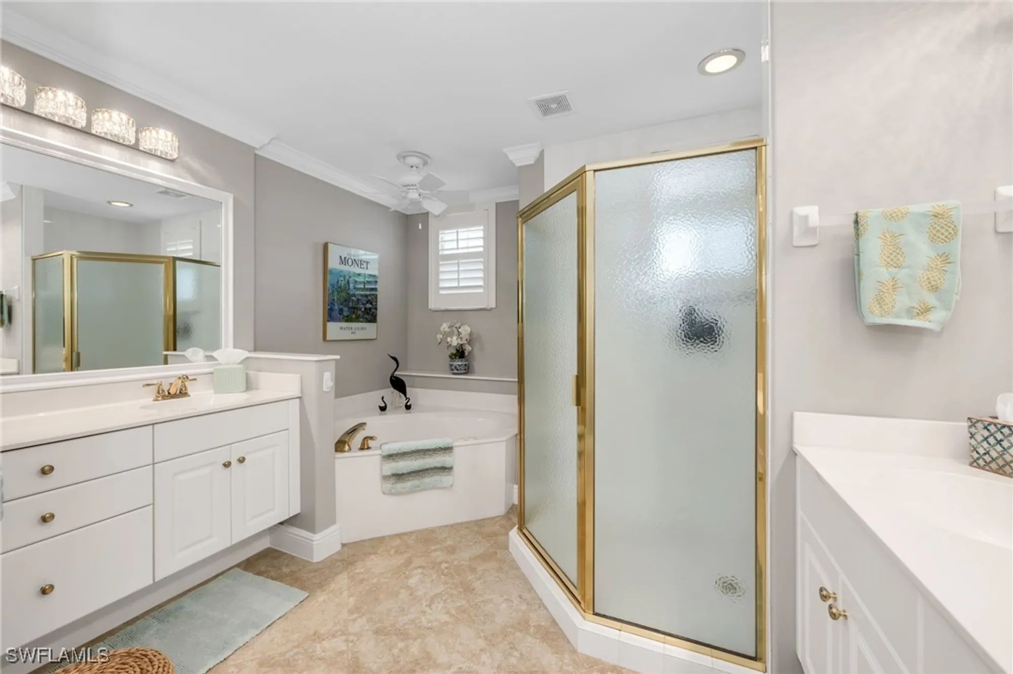 Property Slideshow image 14 of 24 | 566 vintage reserve ln # 21a, Naples, FL, 34119