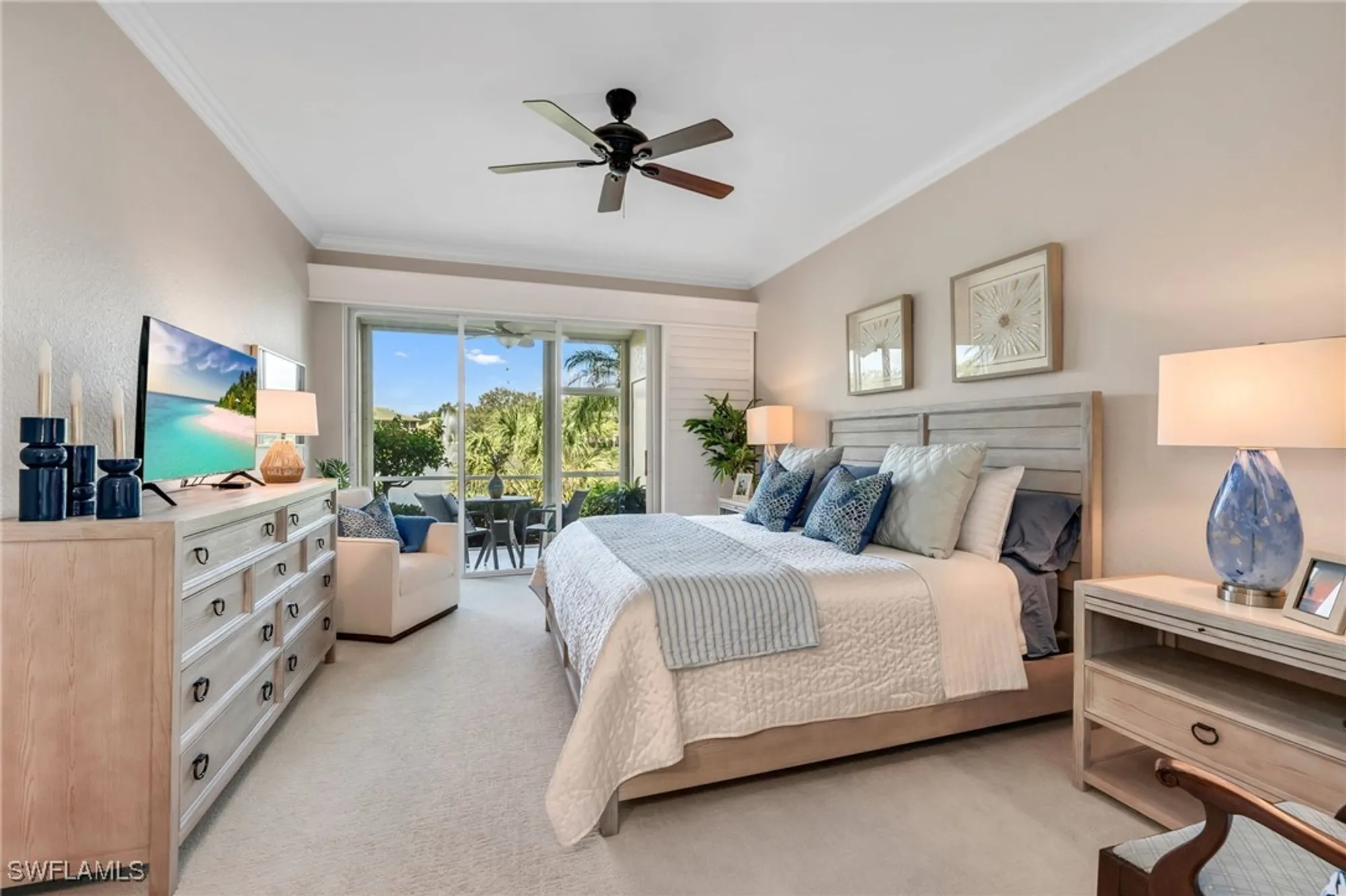 Property Slideshow image 13 of 24 | 566 vintage reserve ln # 21a, Naples, FL, 34119