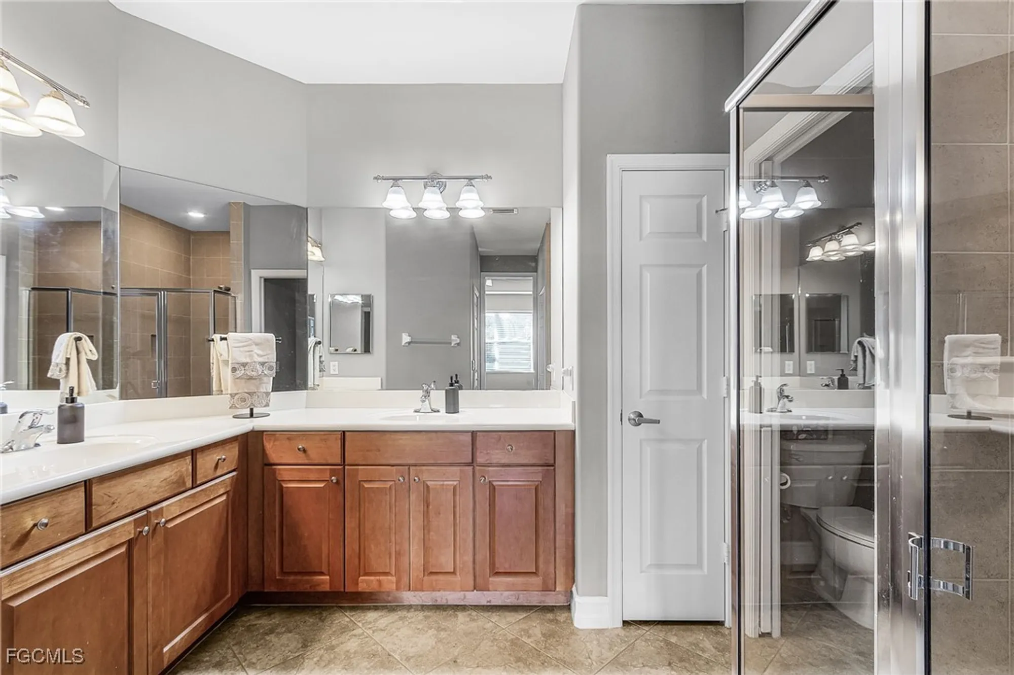 Property Slideshow image 14 of 44 | 10744 ravenna way, Fort Myers, FL, 33913