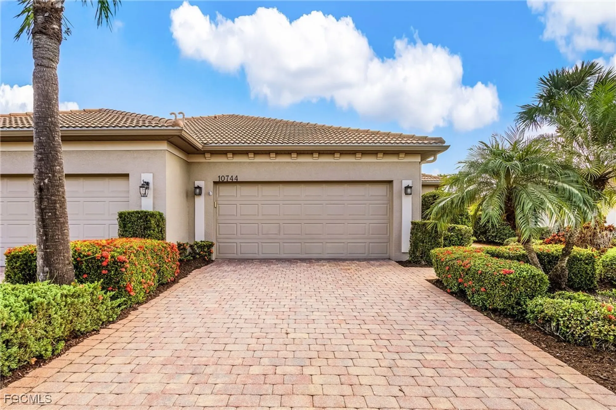 Property Slideshow image 22 of 44 | 10744 ravenna way, Fort Myers, FL, 33913