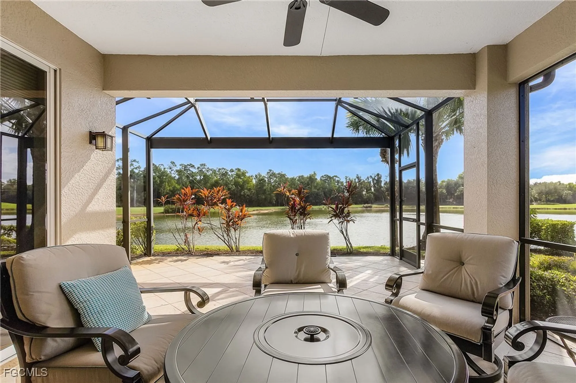 Property Slideshow image 5 of 44 | 10744 ravenna way, Fort Myers, FL, 33913