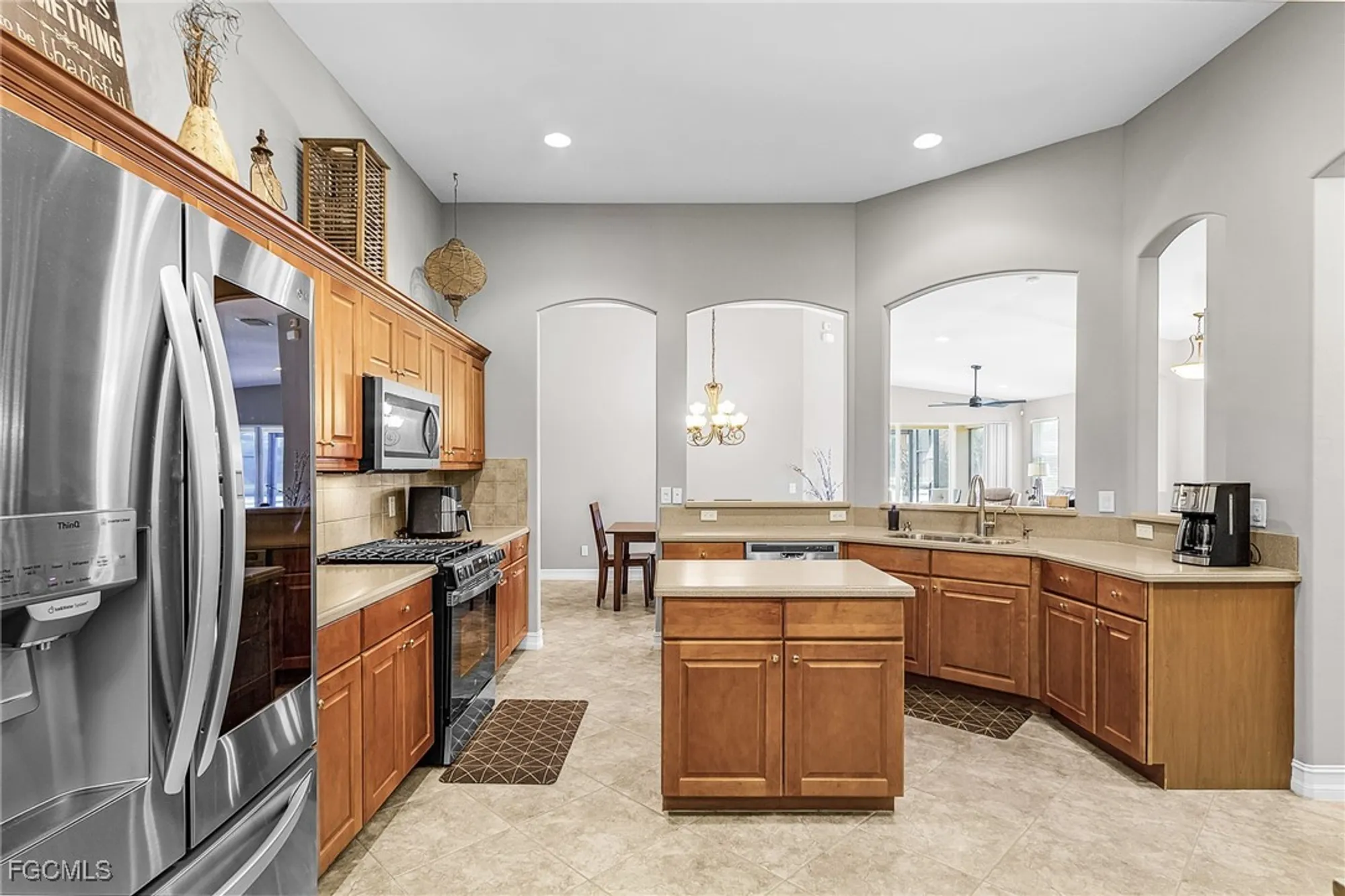 Property Slideshow image 8 of 44 | 10744 ravenna way, Fort Myers, FL, 33913