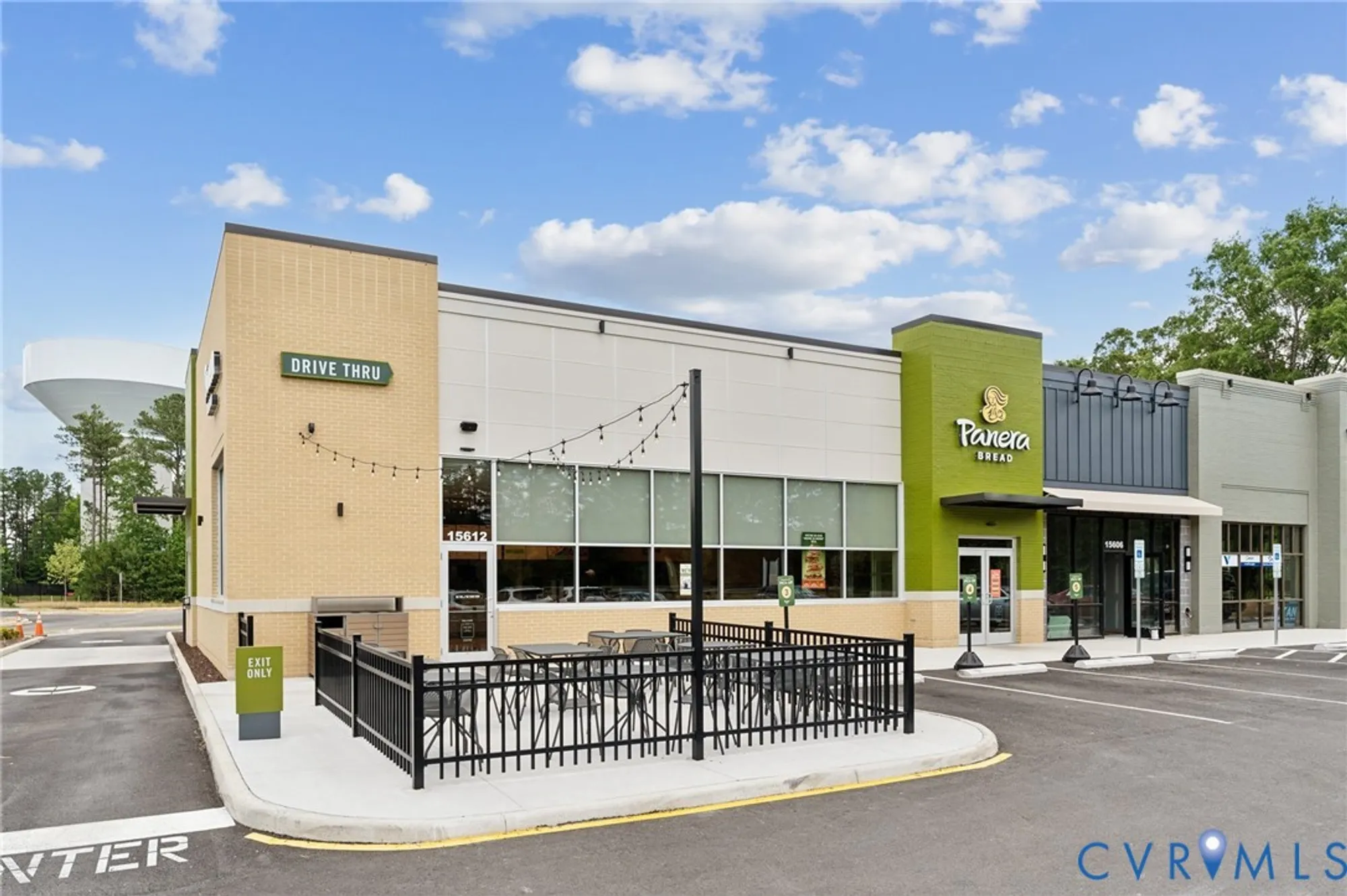 Property Slideshow image 21 of 24 | 6806 oasis breeze ln, Midlothian, VA, 23112