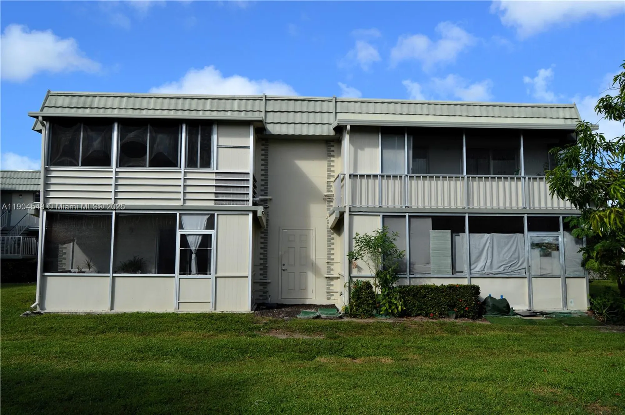 Property Slideshow image 2 of 29 | 251 monaco f, Delray Beach, FL, 33446