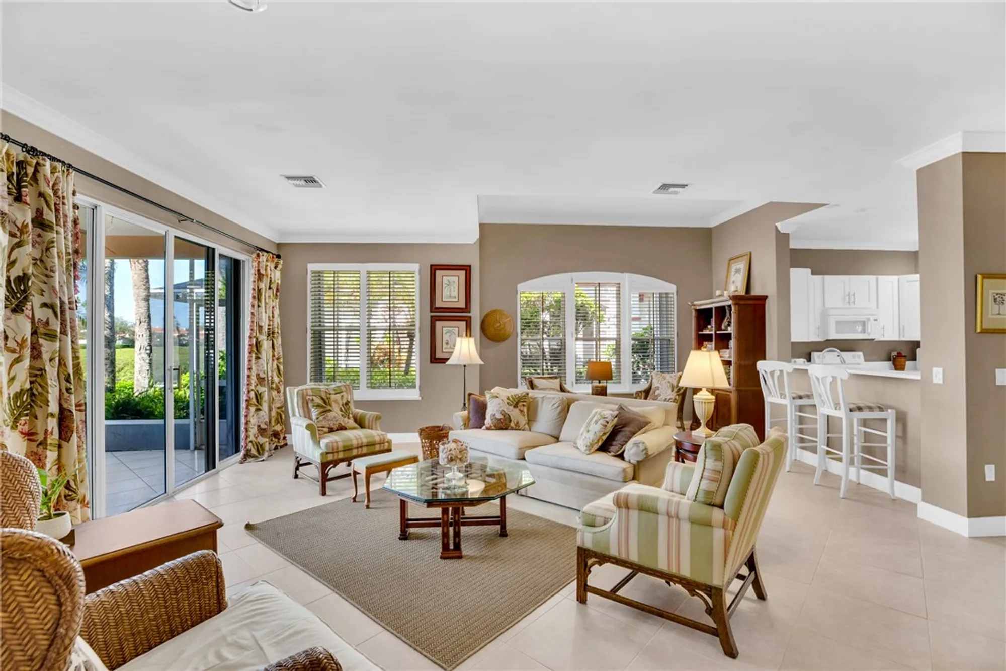 Property Slideshow image 8 of 36 | 5209 w harbor village dr, Vero Beach, FL, 32967