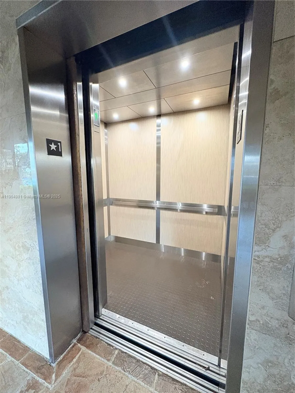 Property Slideshow image 17 of 37 | 1300 sw 124th ter 304p, Pembroke Pines, FL, 33027