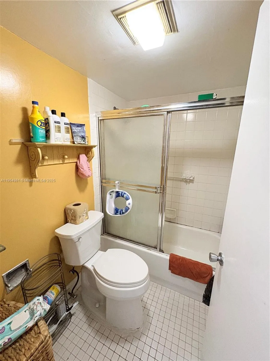 Property Slideshow image 26 of 37 | 1300 sw 124th ter 304p, Pembroke Pines, FL, 33027