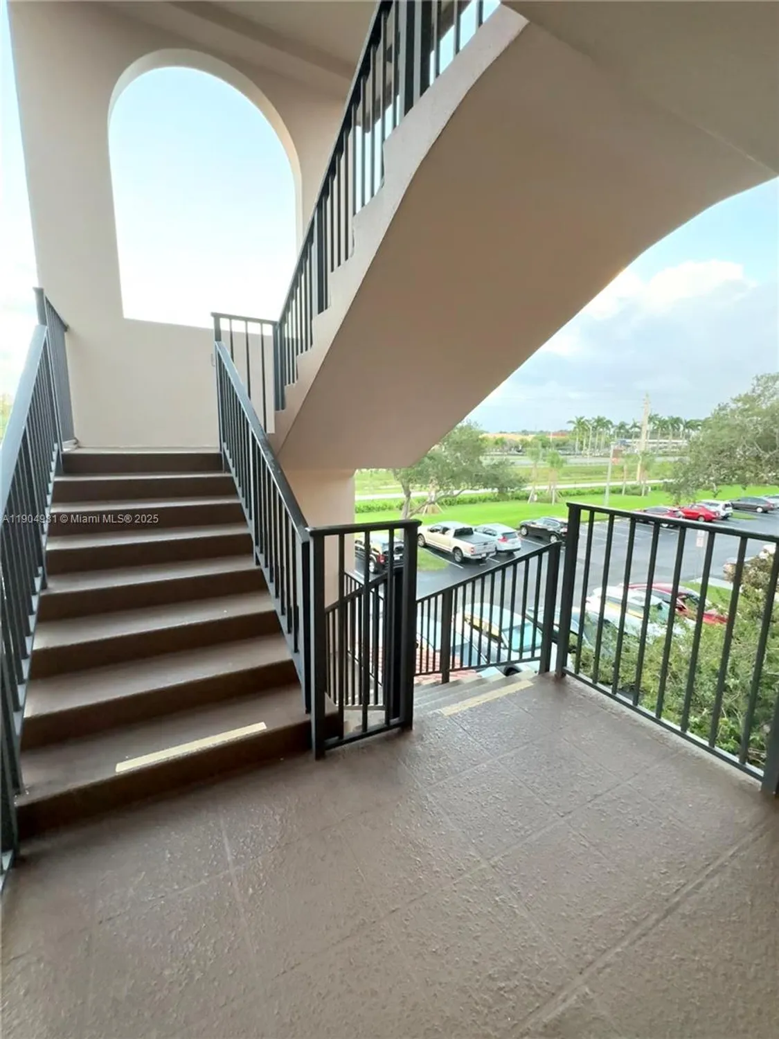 Property Slideshow image 31 of 37 | 1300 sw 124th ter 304p, Pembroke Pines, FL, 33027
