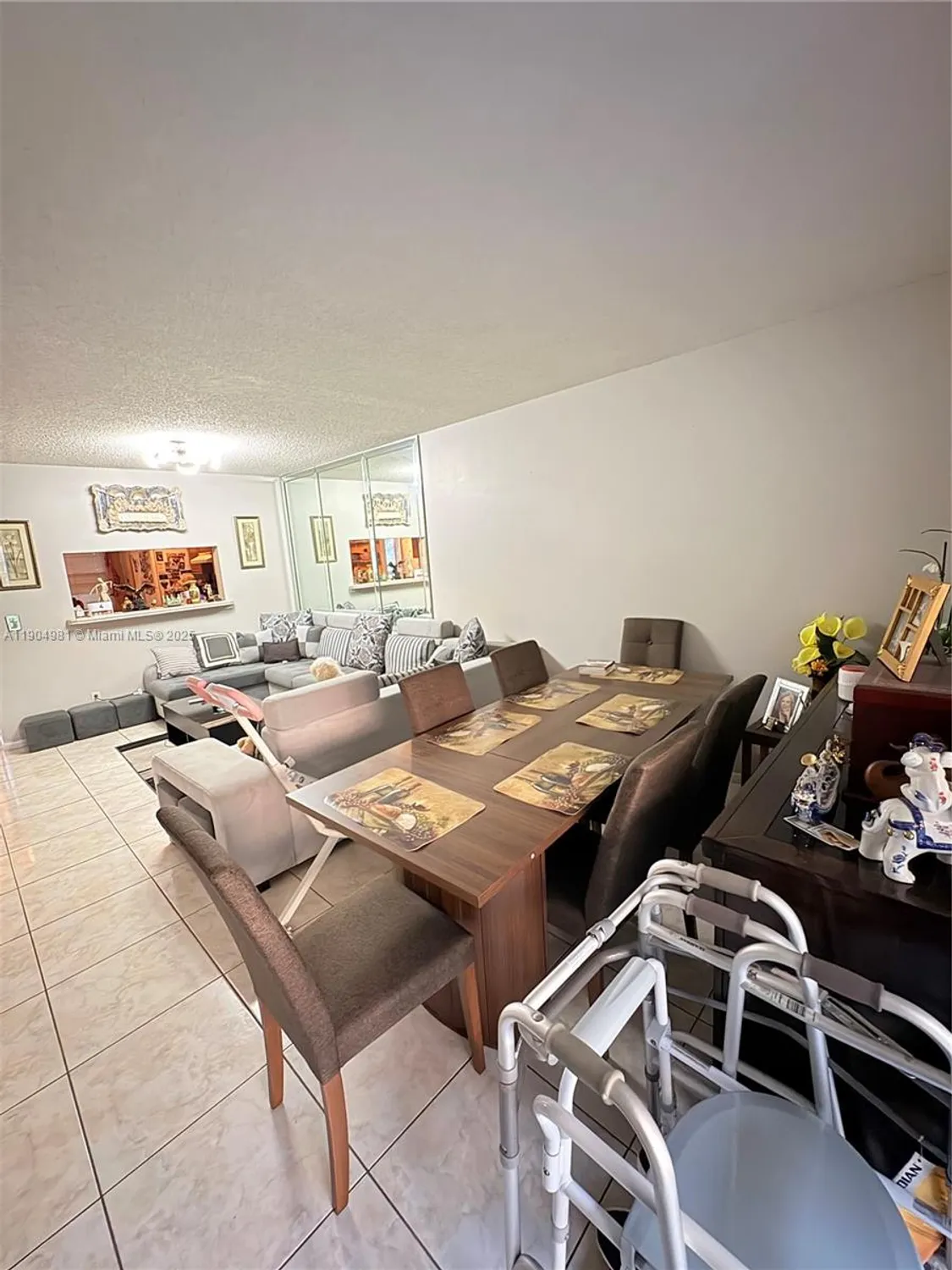 Property Slideshow image 9 of 37 | 1300 sw 124th ter 304p, Pembroke Pines, FL, 33027