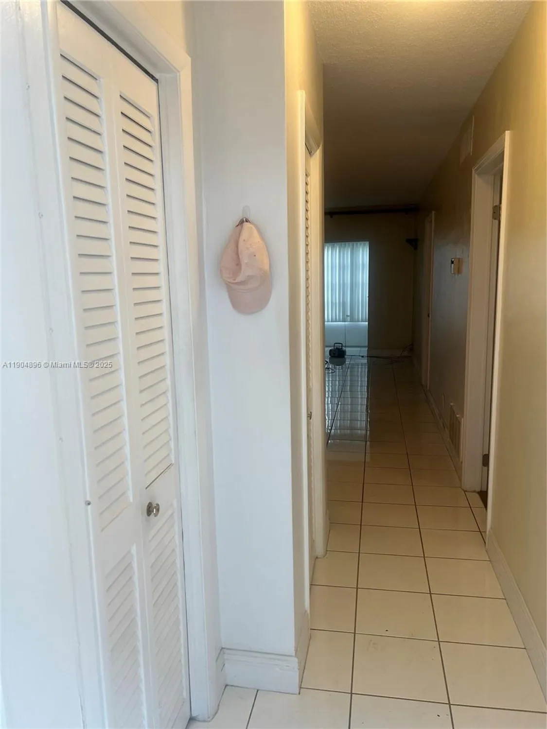 Property Slideshow image 22 of 48 | 2501 w golf blvd apt 128, Pompano Beach, FL, 33064