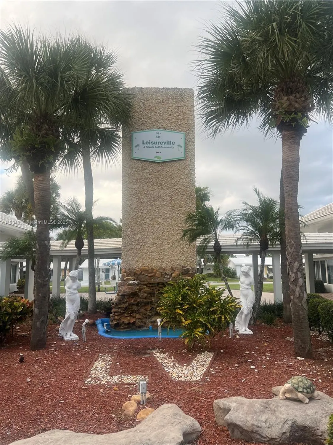 Property Slideshow image 34 of 48 | 2501 w golf blvd apt 128, Pompano Beach, FL, 33064