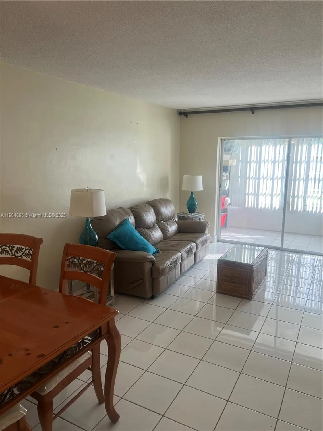 Property Slideshow image 6 of 48 | 2501 w golf blvd apt 128, Pompano Beach, FL, 33064
