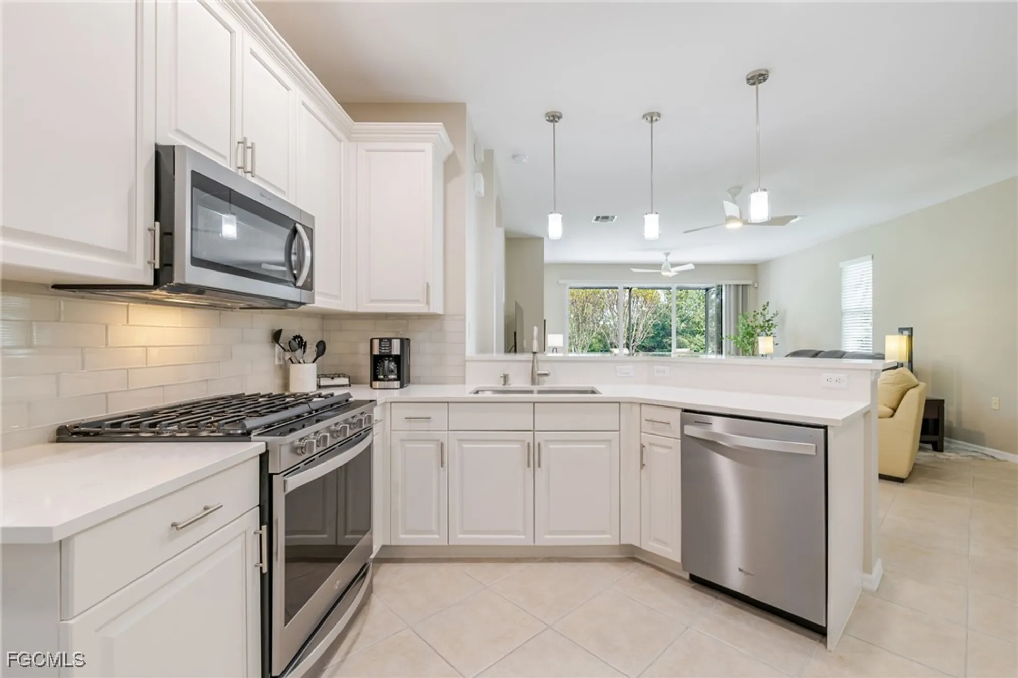 Property Slideshow image 8 of 41 | 9225 aviano dr, Fort Myers, FL, 33913