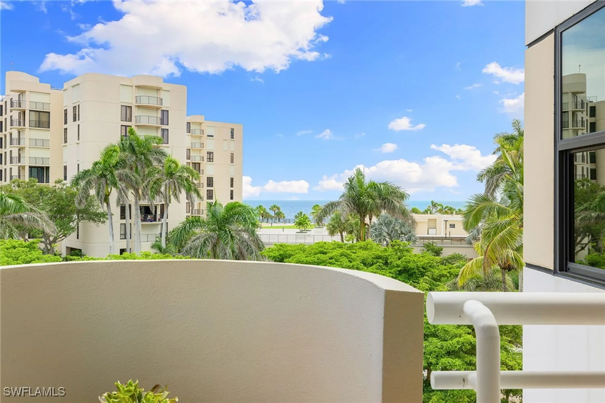 Property Slideshow image 24 of 34 | 3100 gulf shore blvd n apt 303, Naples, FL, 34103