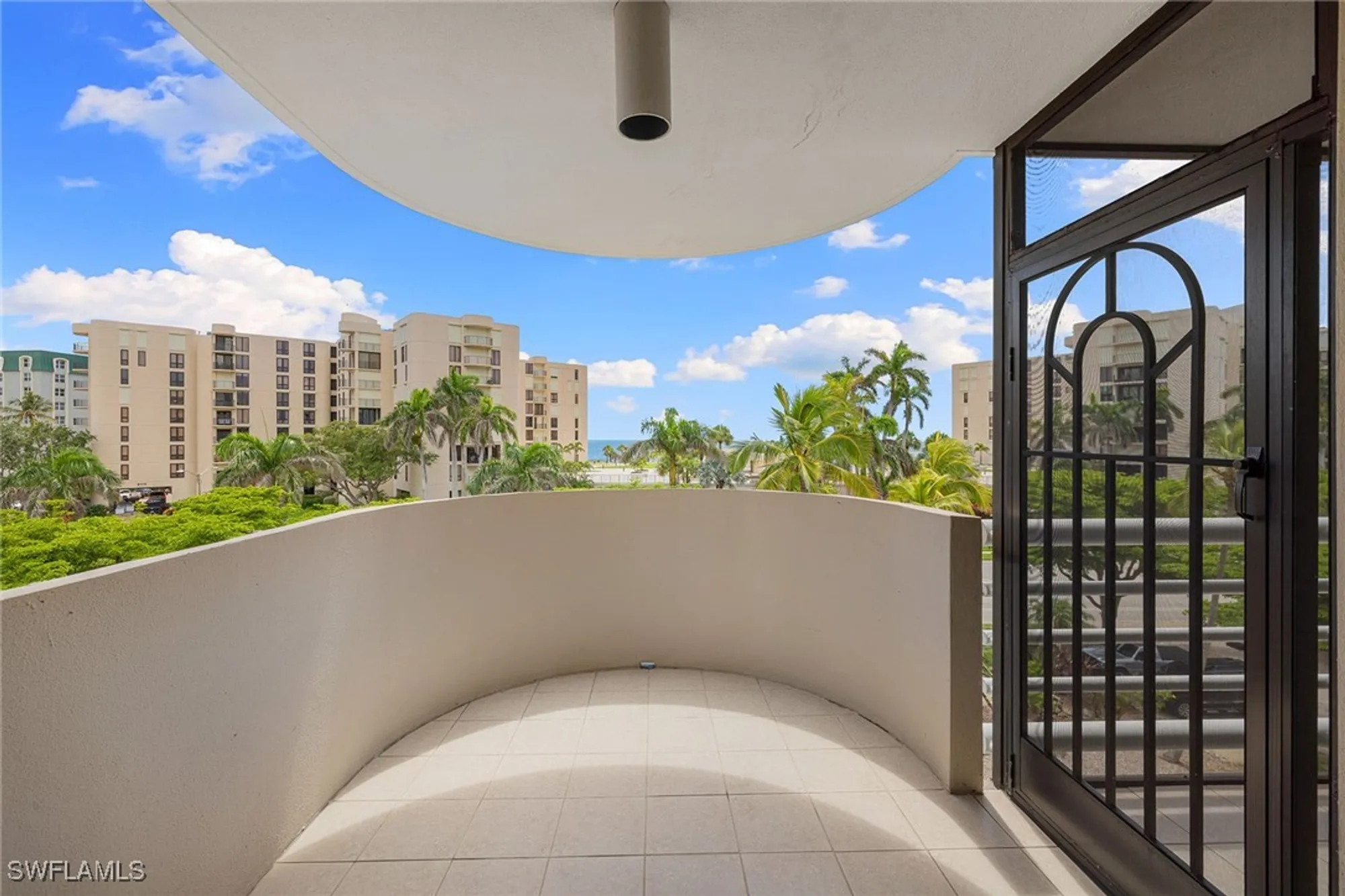 Property Slideshow image 26 of 34 | 3100 gulf shore blvd n apt 303, Naples, FL, 34103