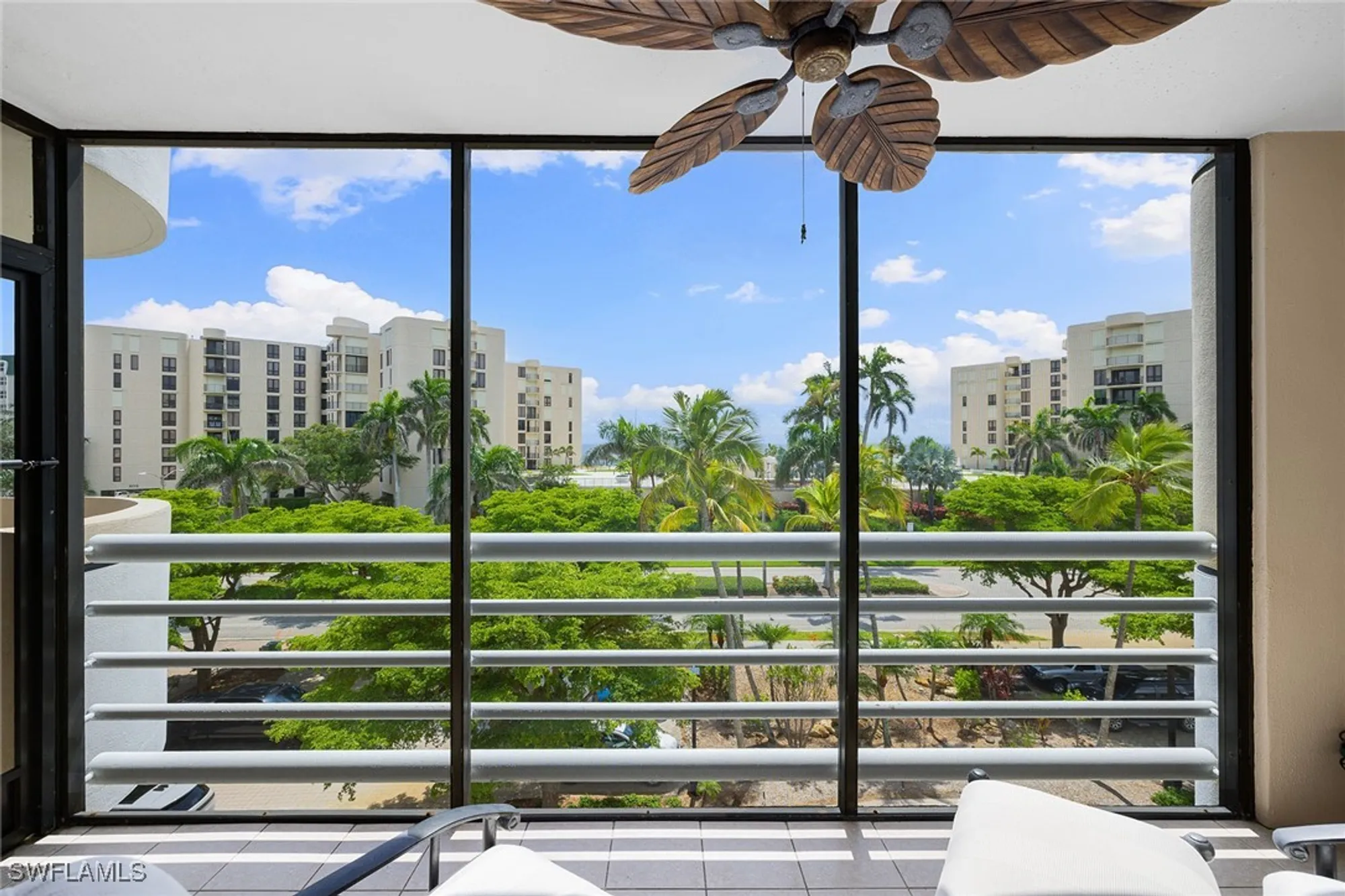 Property Slideshow image 28 of 34 | 3100 gulf shore blvd n apt 303, Naples, FL, 34103