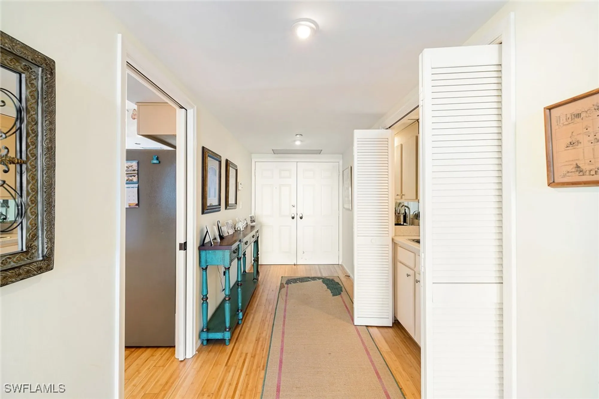 Property Slideshow image 22 of 34 | 3100 gulf shore blvd n apt 303, Naples, FL, 34103