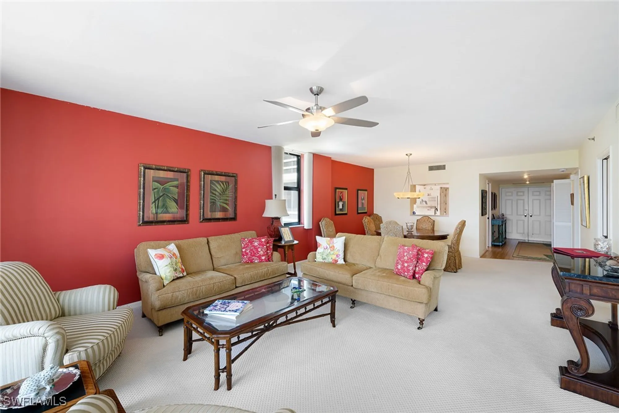 Property Slideshow image 7 of 34 | 3100 gulf shore blvd n apt 303, Naples, FL, 34103