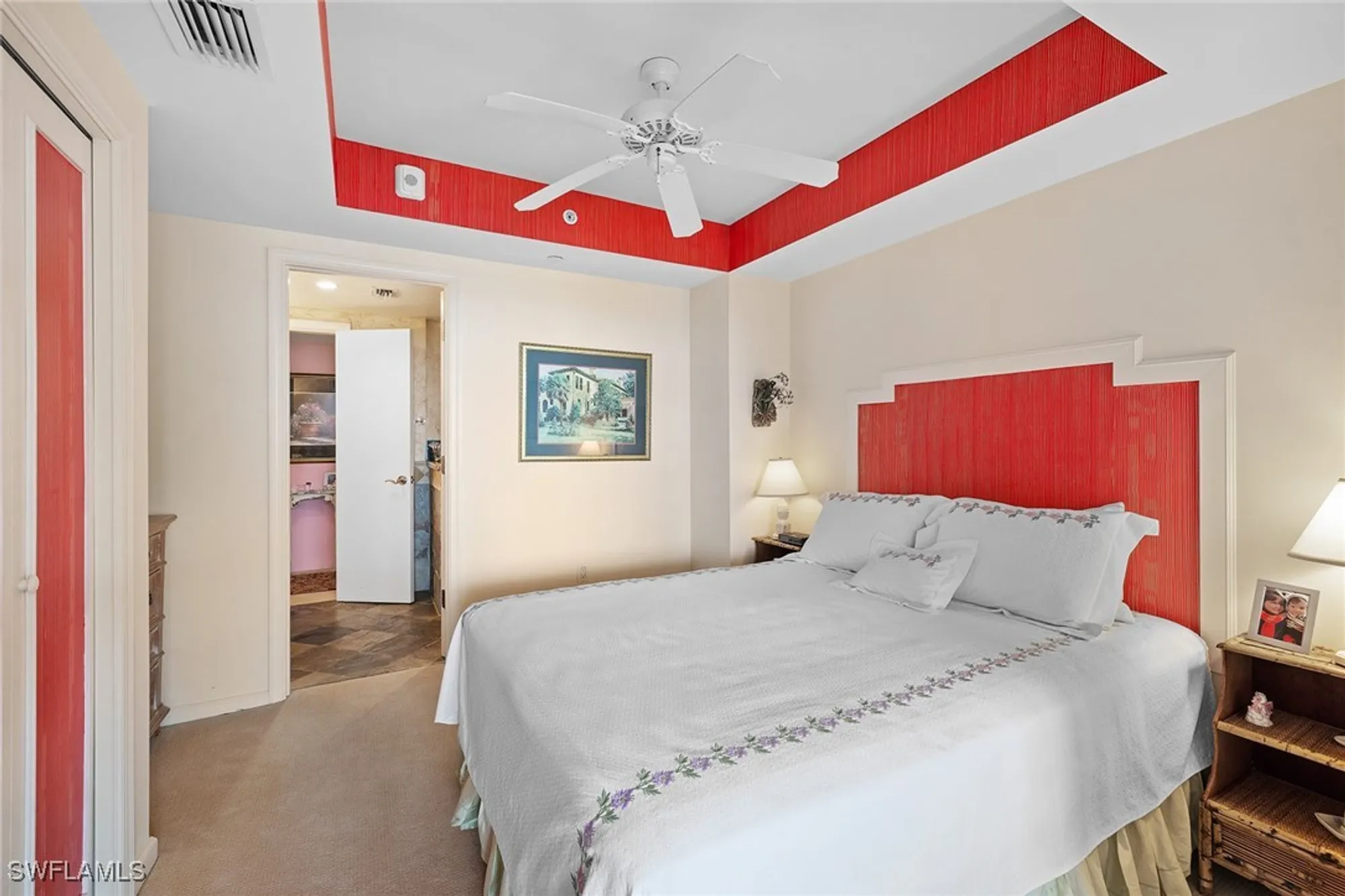 Property Slideshow image 14 of 32 | 3100 gulf shore blvd n apt 403, Naples, FL, 34103