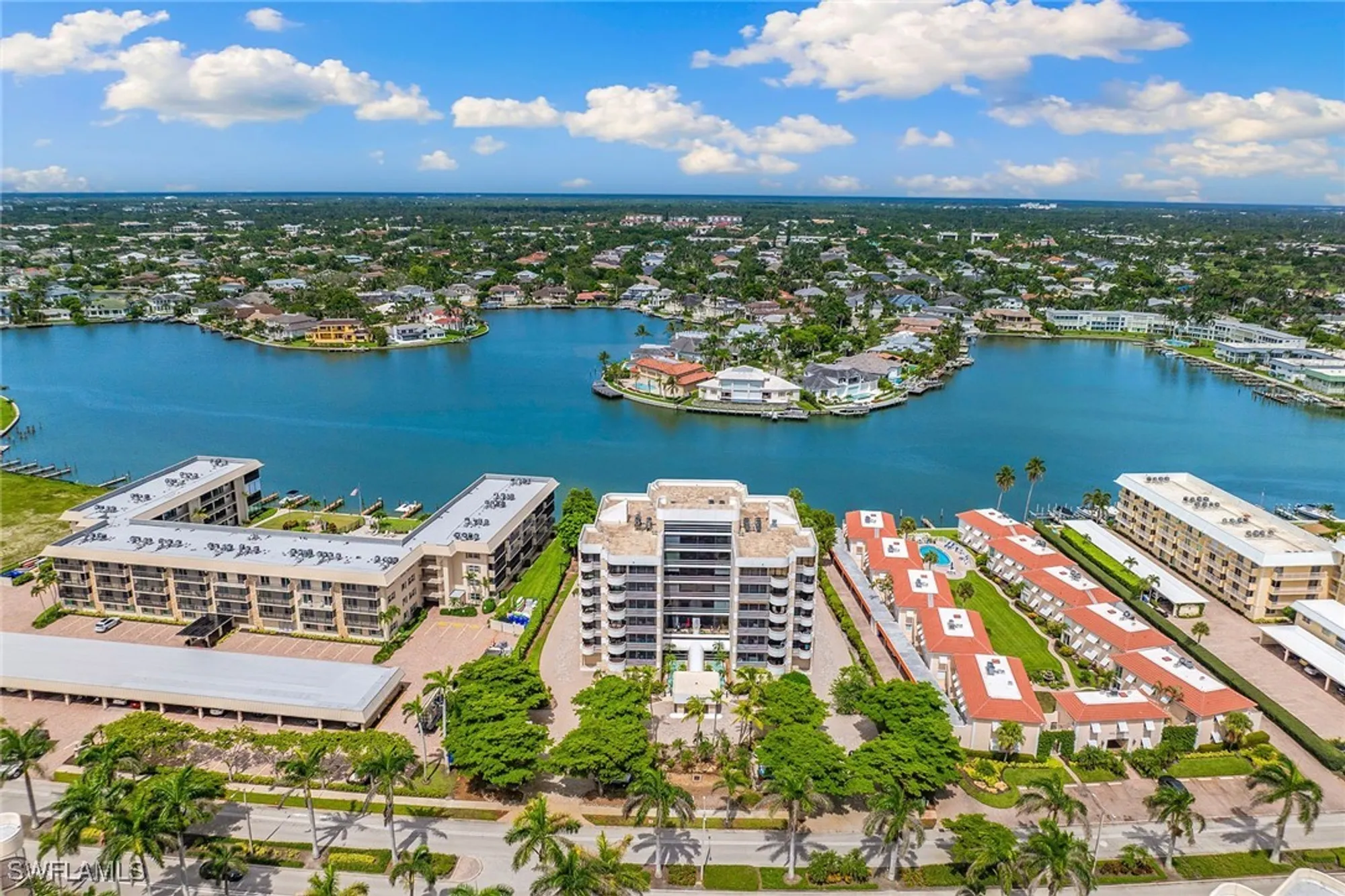 Property Slideshow image 32 of 32 | 3100 gulf shore blvd n apt 403, Naples, FL, 34103