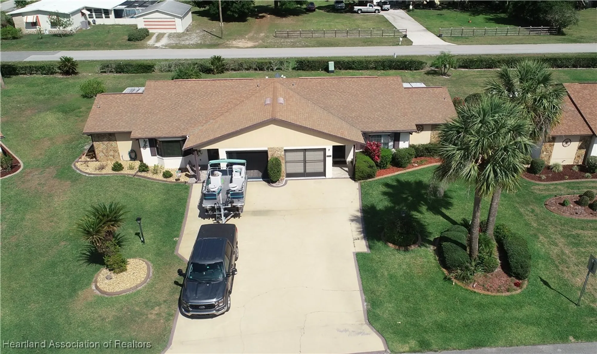 Property Slideshow image 2 of 32 | 3922 sunbird cir, Sebring, FL, 33872