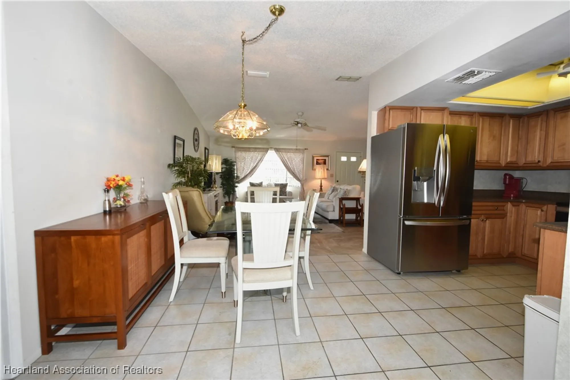 Property Slideshow image 8 of 32 | 3922 sunbird cir, Sebring, FL, 33872