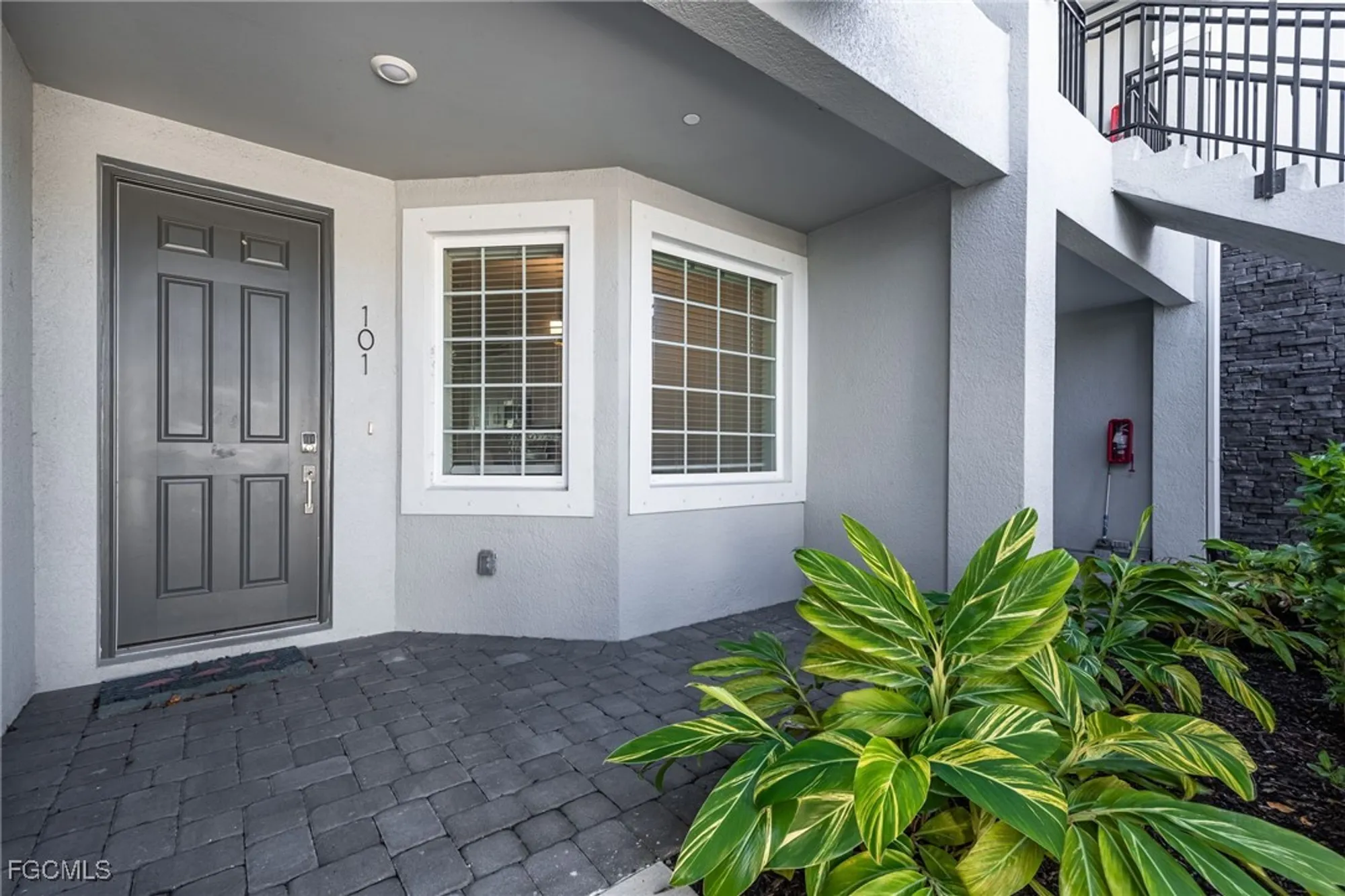 Property Slideshow image 25 of 47 | 11771 venetian lagoon dr unit 101, Fort Myers, FL, 33913
