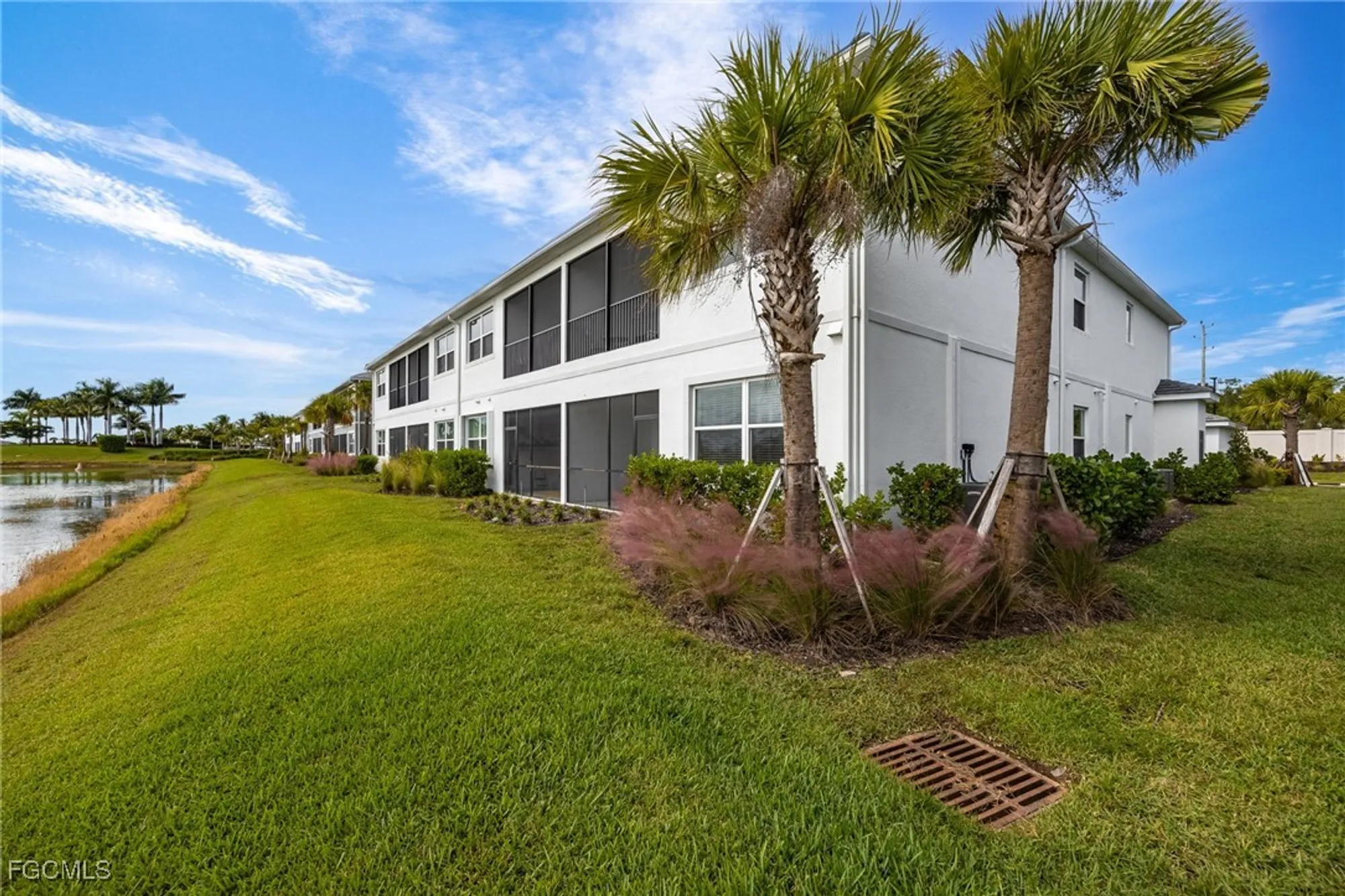 Property Slideshow image 22 of 47 | 11771 venetian lagoon dr, Fort Myers, FL, 33913