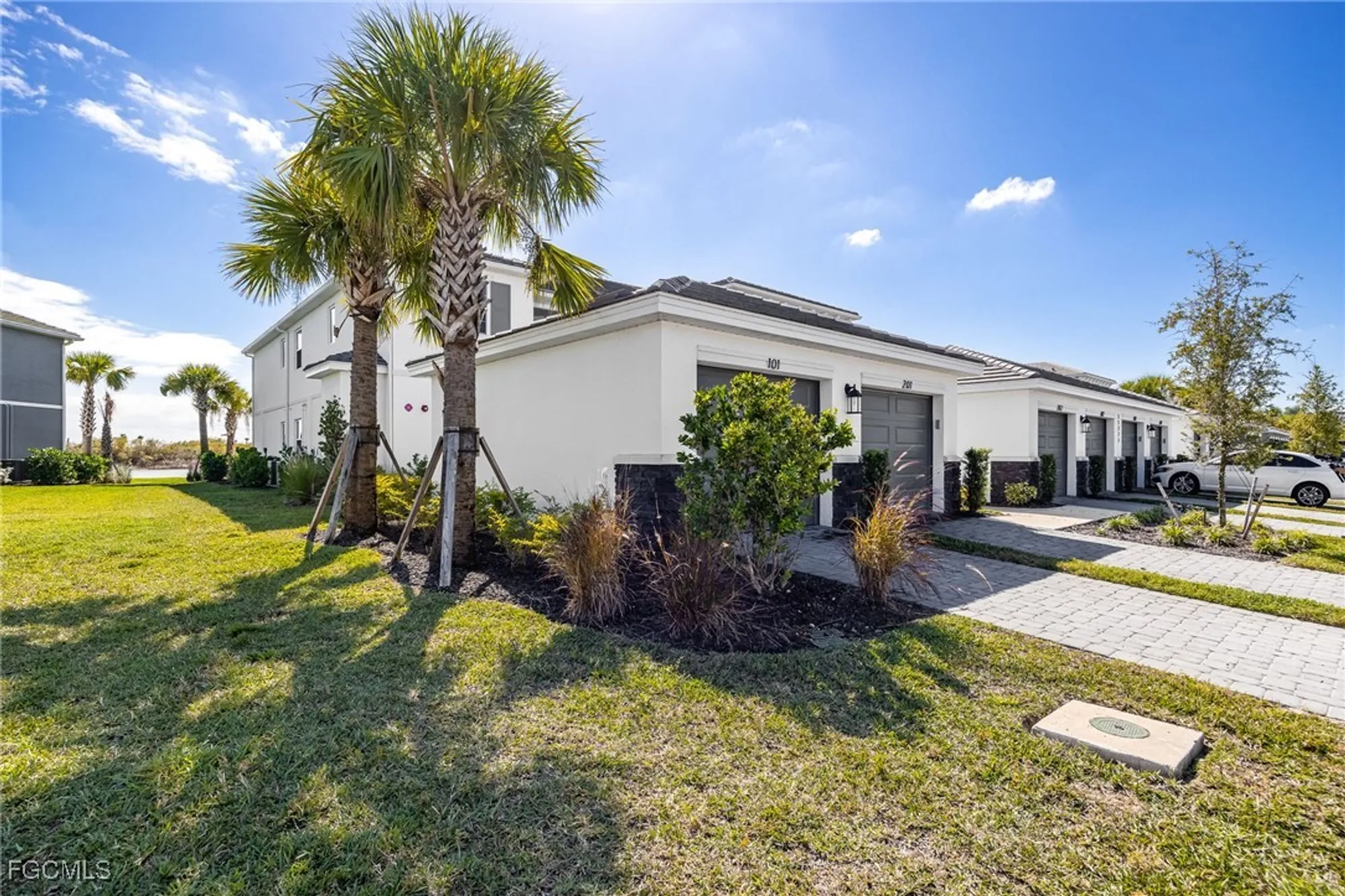 Property Slideshow image 23 of 47 | 11771 venetian lagoon dr, Fort Myers, FL, 33913