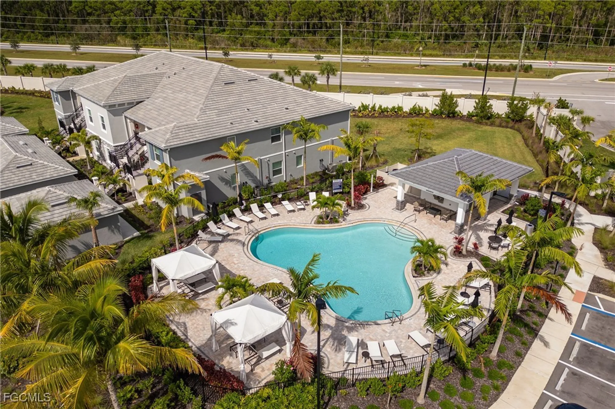 Property Slideshow image 35 of 47 | 11771 venetian lagoon dr, Fort Myers, FL, 33913