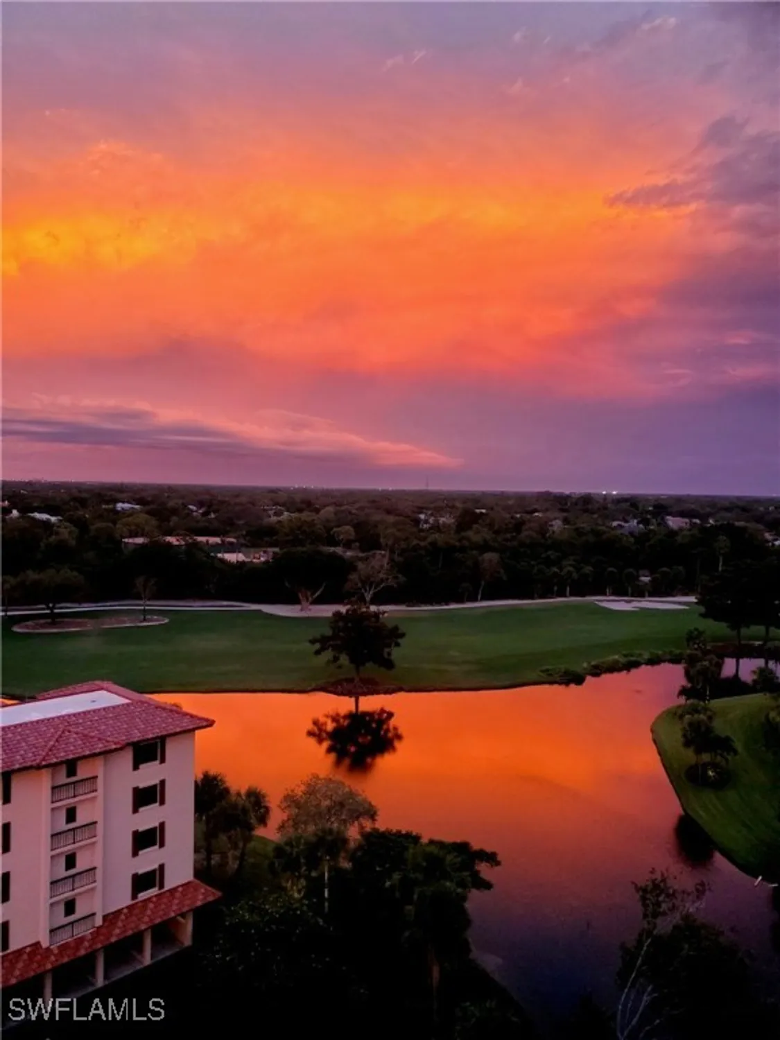 Property Slideshow image 28 of 31 | 6000 pelican bay blvd 904, Naples, FL, 34108