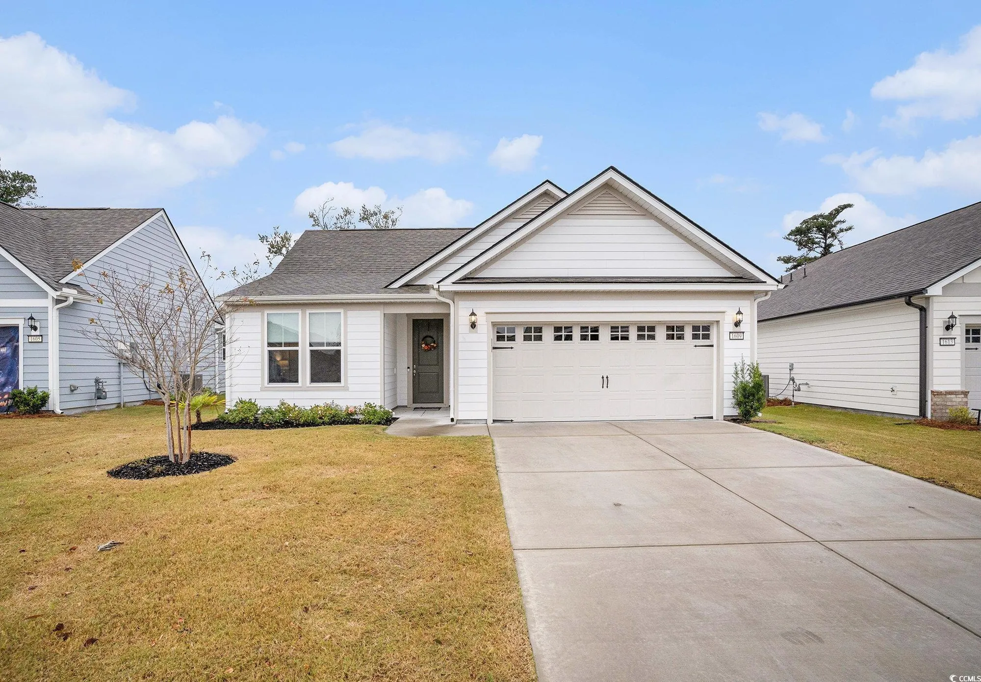 Property Slideshow image 1 of 38 | 1609 littleleaf loop, North Myrtle Beach, SC, 29582
