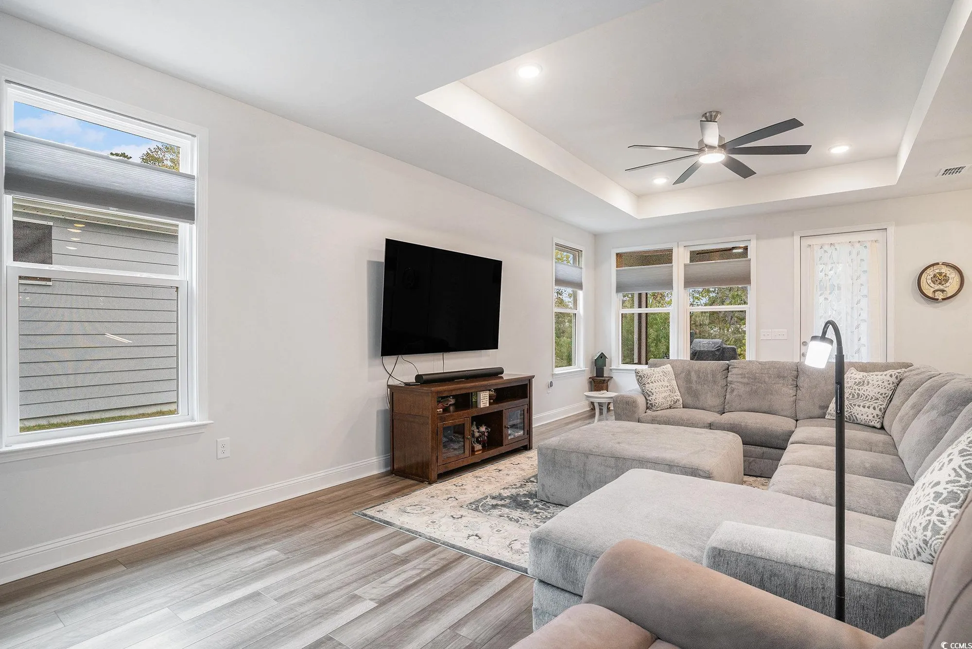 Property Slideshow image 5 of 38 | 1609 littleleaf loop, North Myrtle Beach, SC, 29582