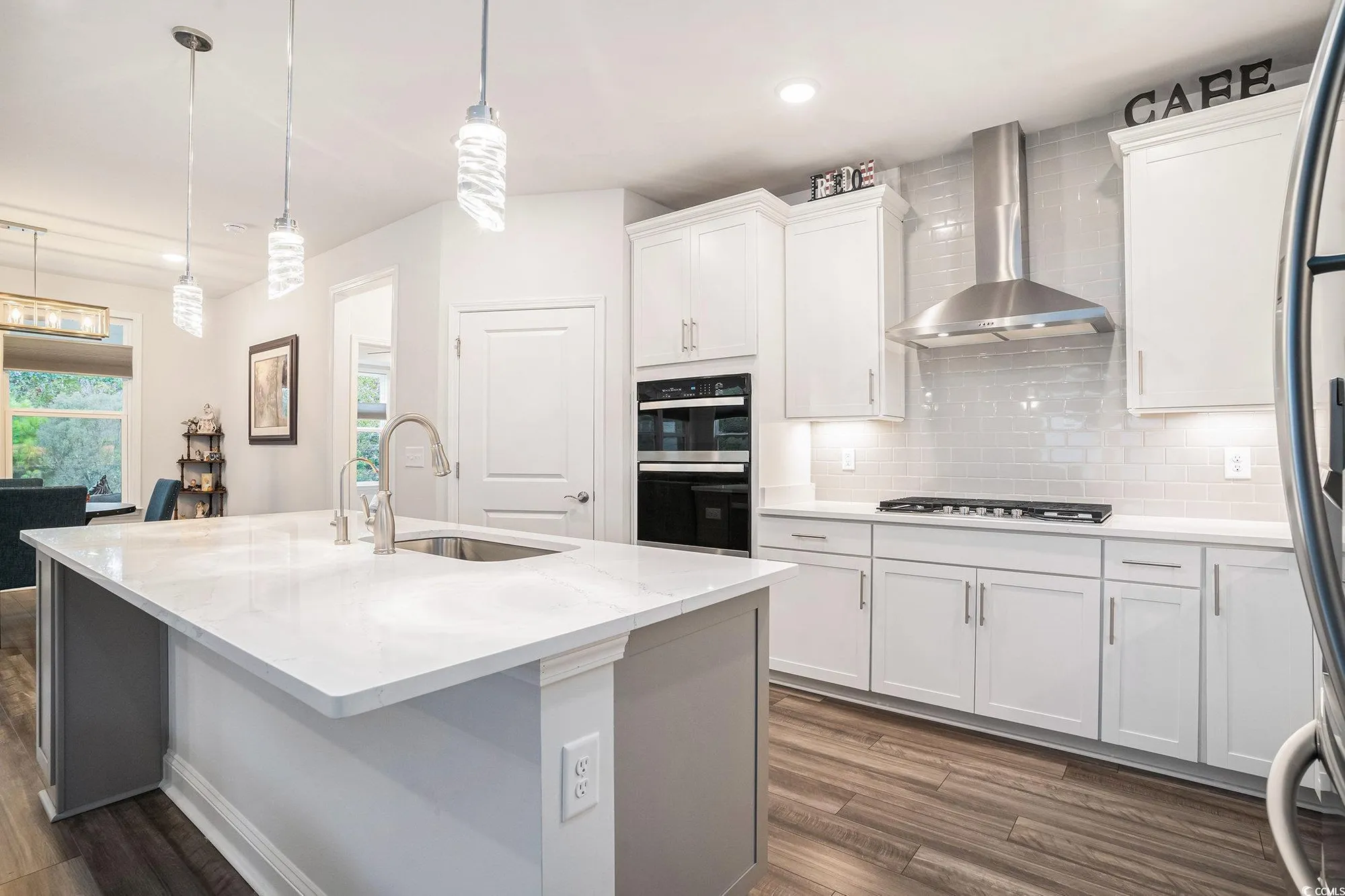 Property Slideshow image 9 of 38 | 1609 littleleaf loop, North Myrtle Beach, SC, 29582