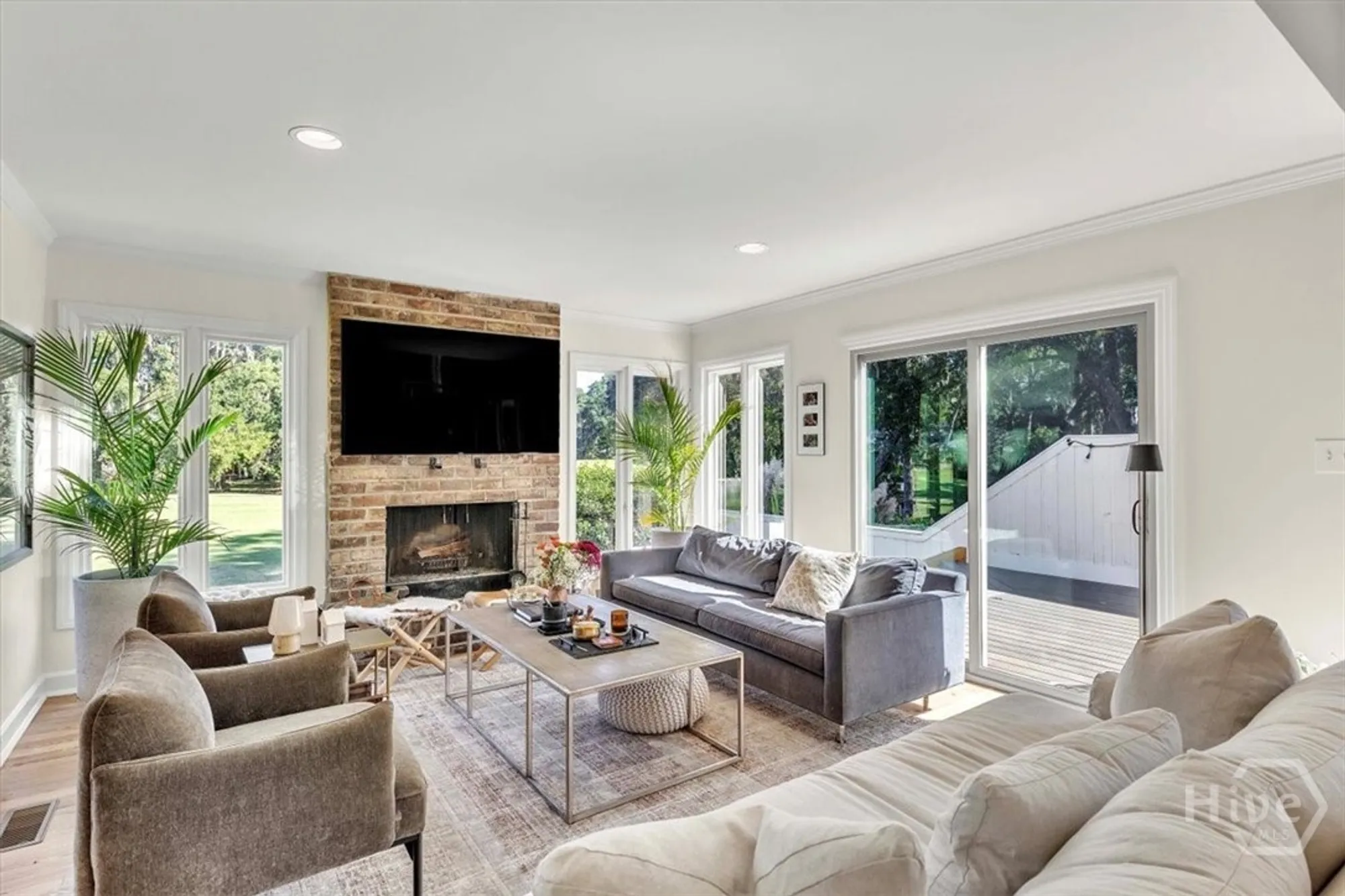 Property Slideshow image 7 of 42 | 4 fox meadow cir, Savannah, GA, 31411