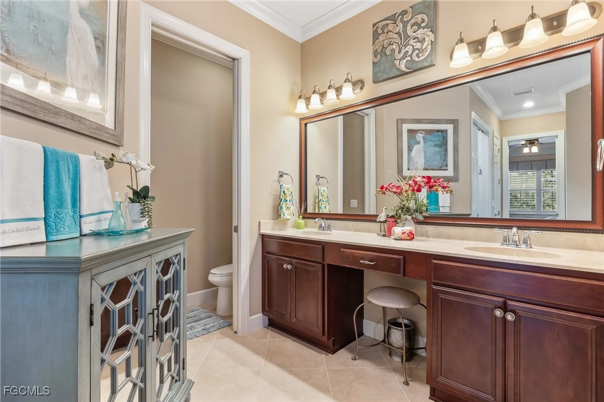 Property Slideshow image 16 of 39 | 11013 surrey pl, Fort Myers, FL, 33913