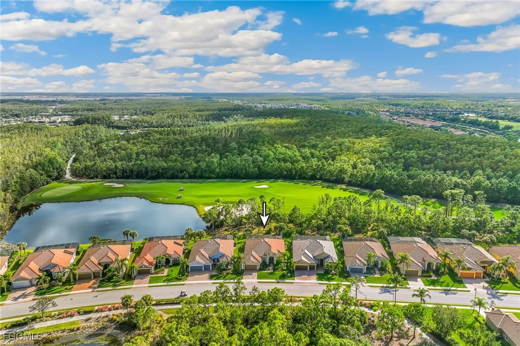 Property Slideshow image 27 of 39 | 11013 surrey pl, Fort Myers, FL, 33913