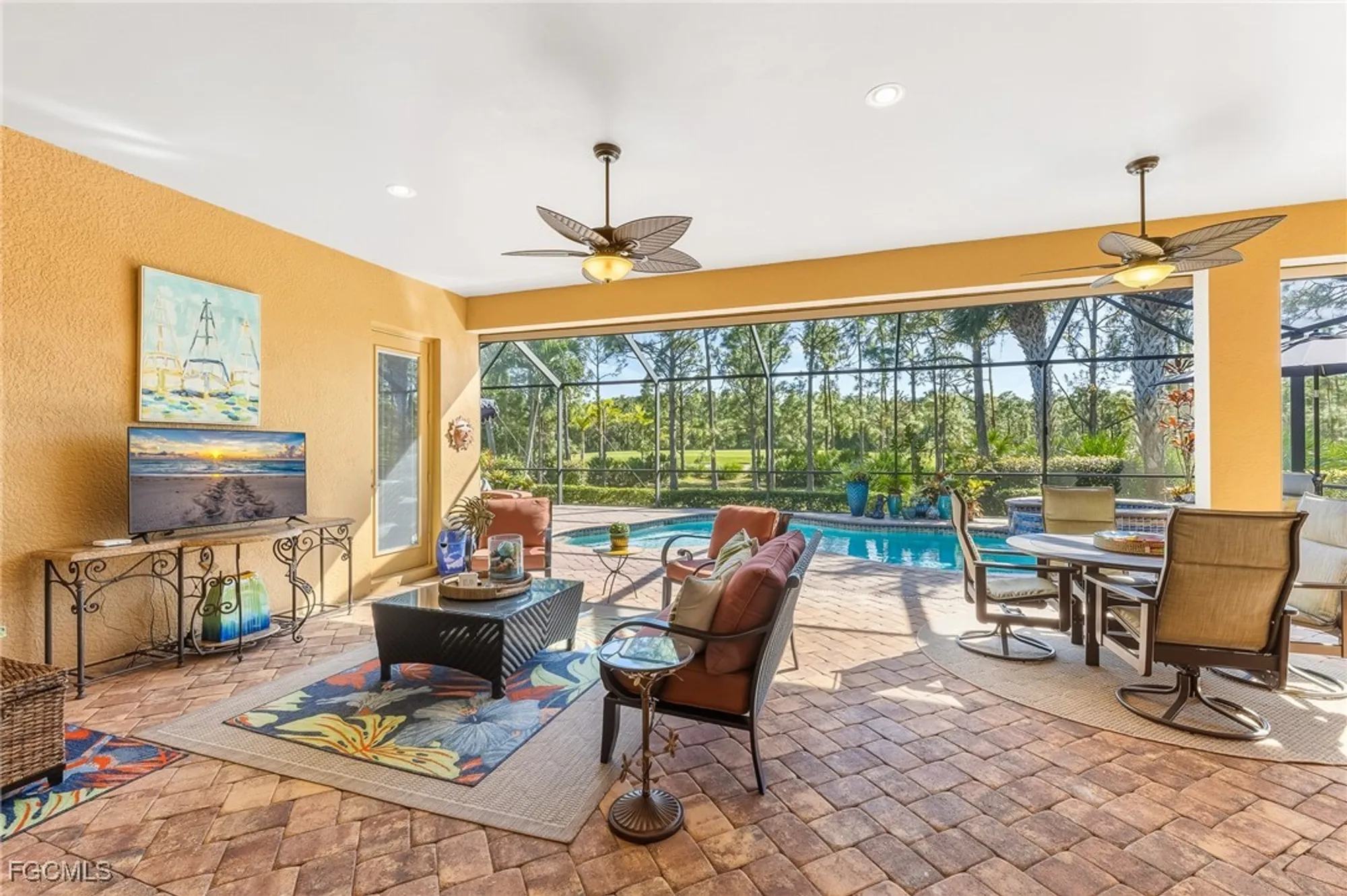 Property Slideshow image 21 of 39 | 11013 surrey pl, Fort Myers, FL, 33913