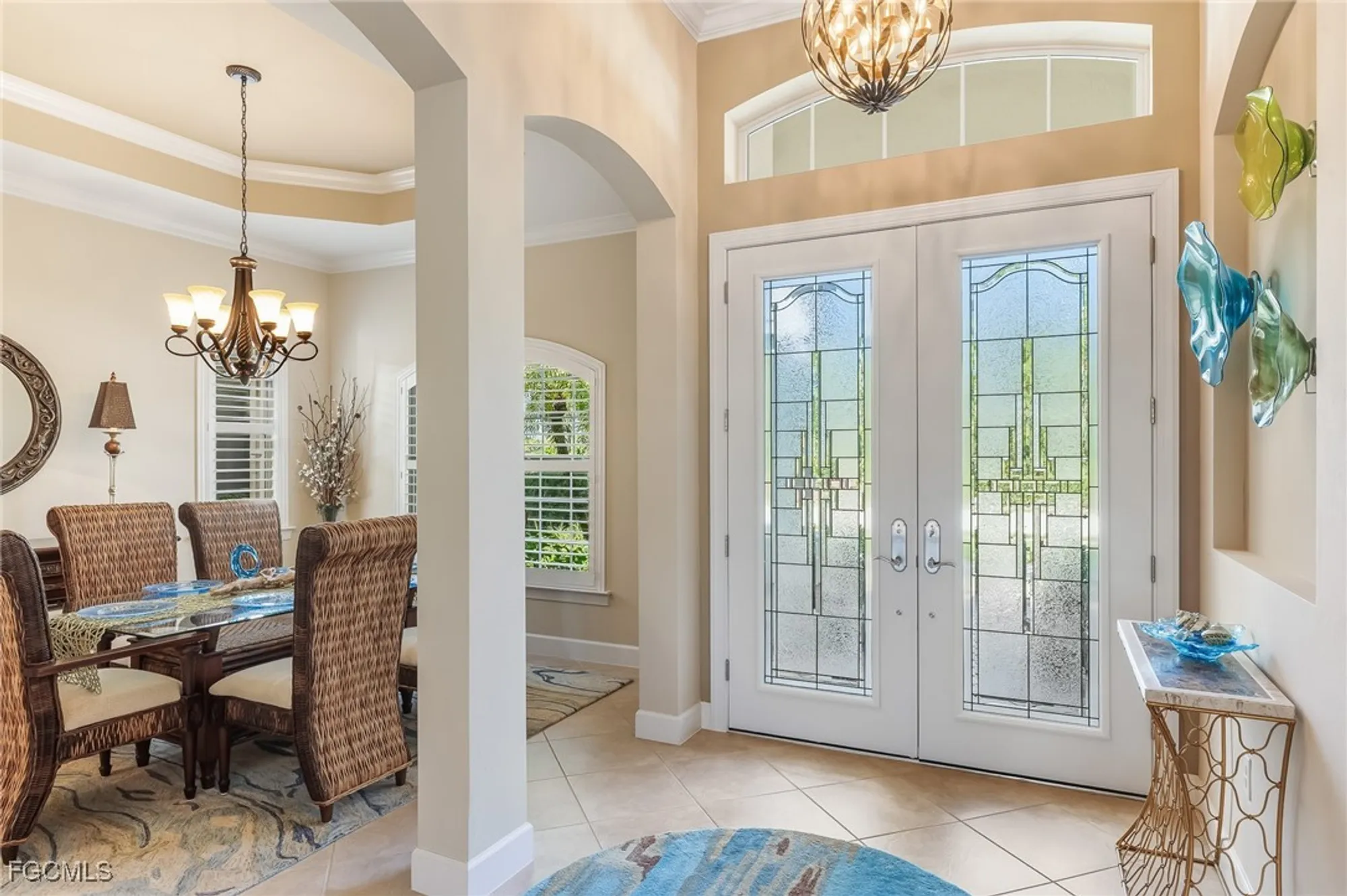 Property Slideshow image 5 of 39 | 11013 surrey pl, Fort Myers, FL, 33913