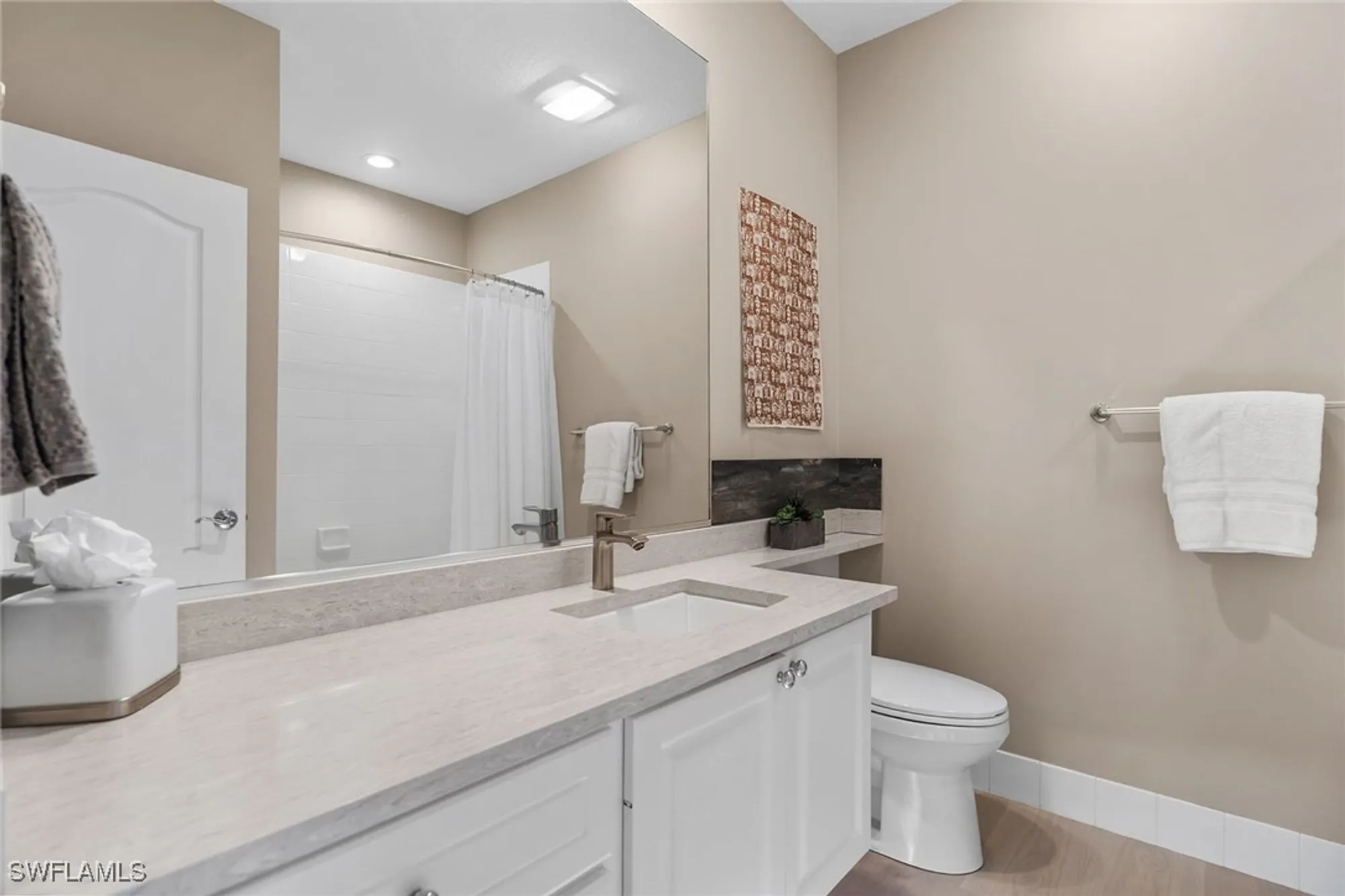 Property Slideshow image 24 of 45 | 3540 islandwalk cir, Naples, FL, 34119