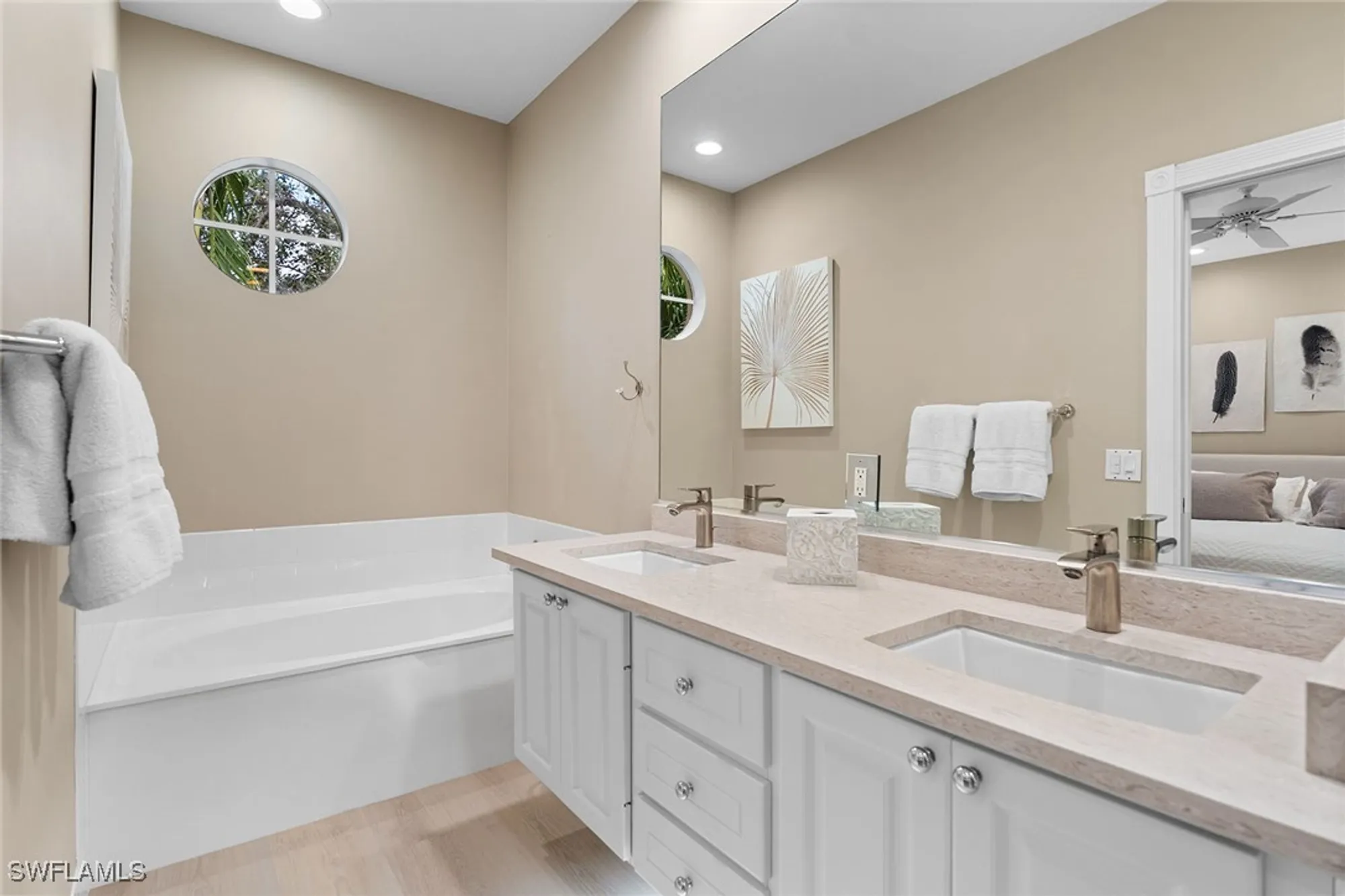 Property Slideshow image 21 of 45 | 3540 islandwalk cir, Naples, FL, 34119