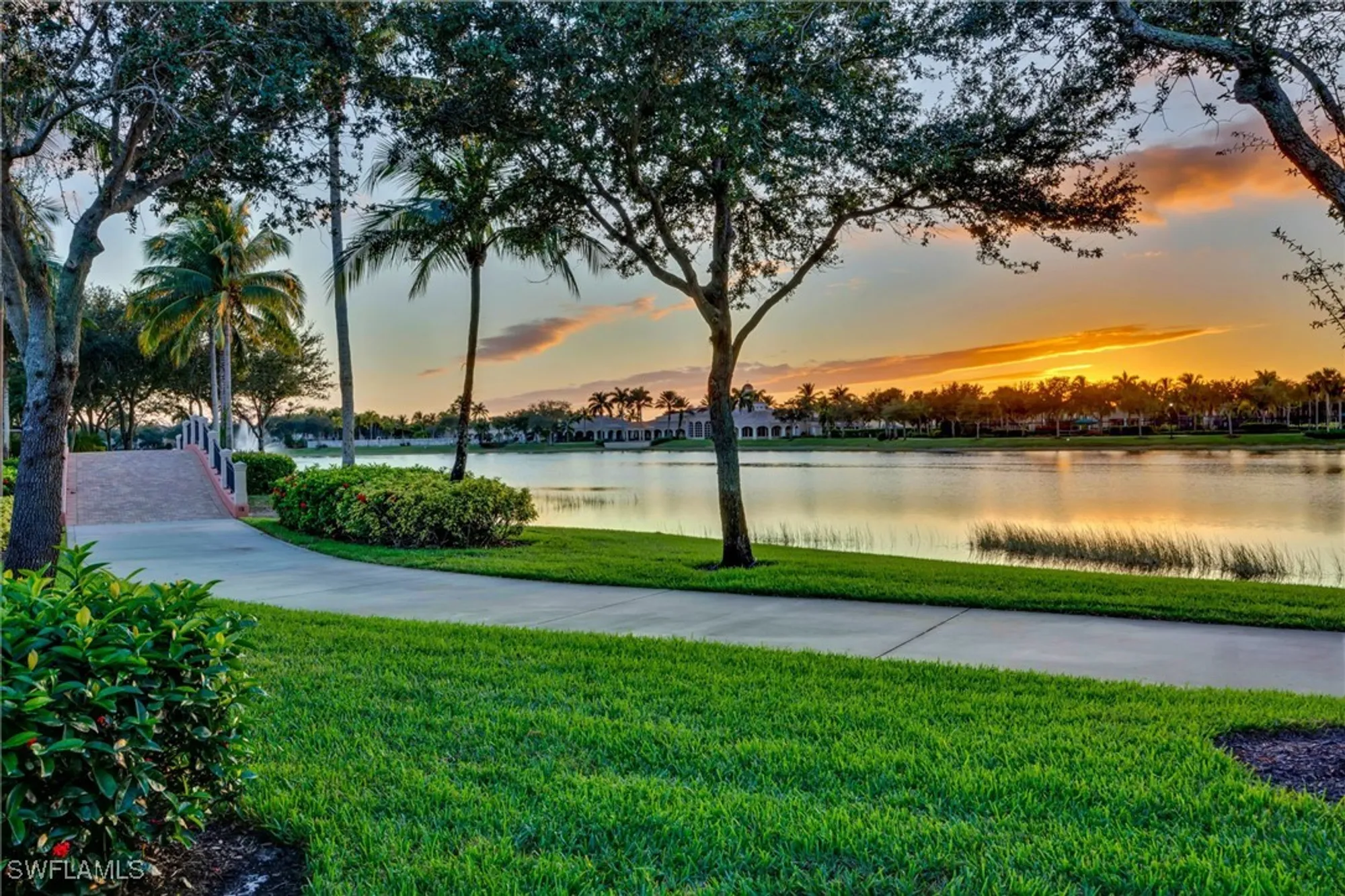 Property Slideshow image 19 of 50 | 7806 tommasi ct, Naples, FL, 34114