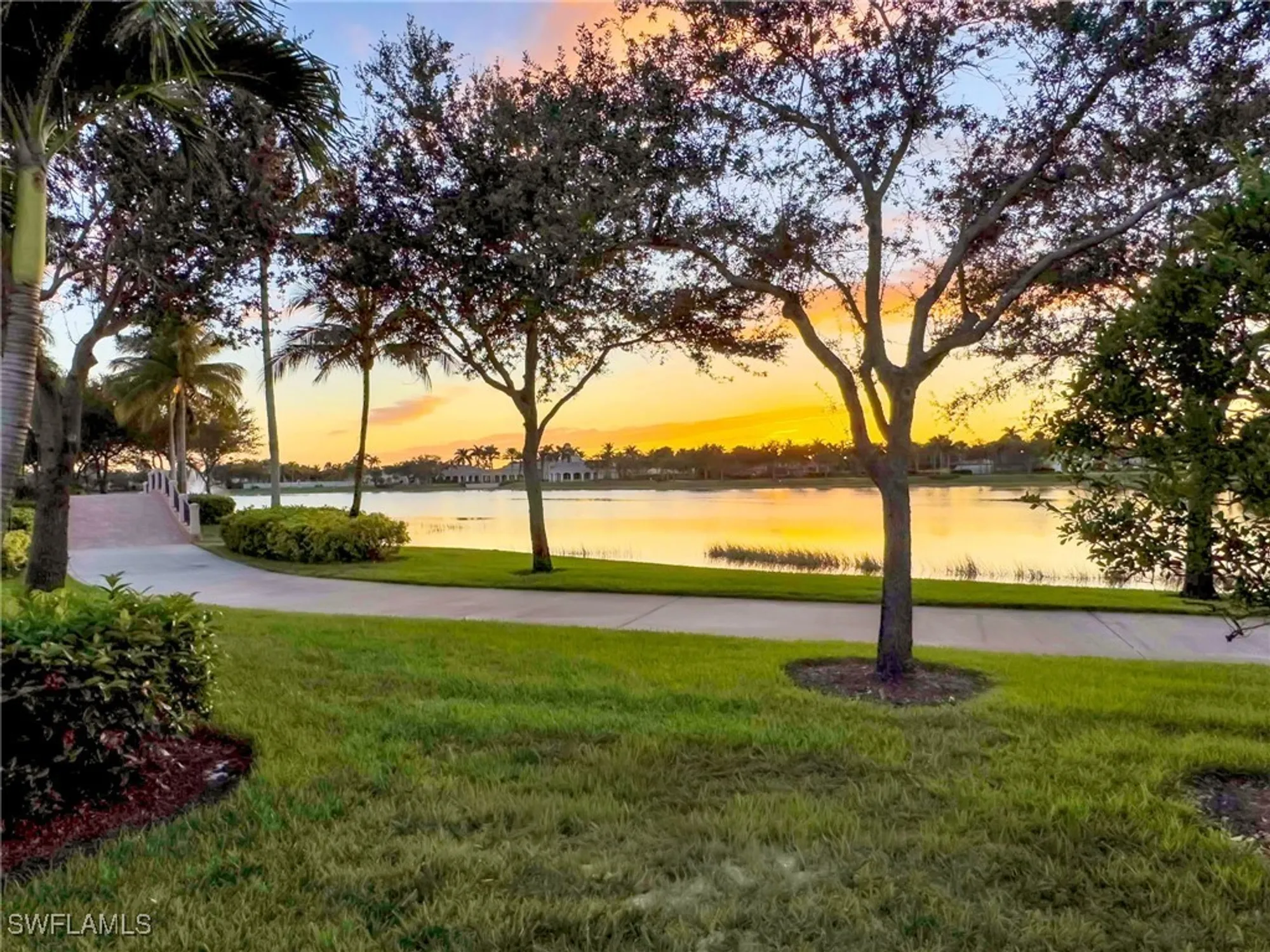Property Slideshow image 22 of 50 | 7806 tommasi ct, Naples, FL, 34114