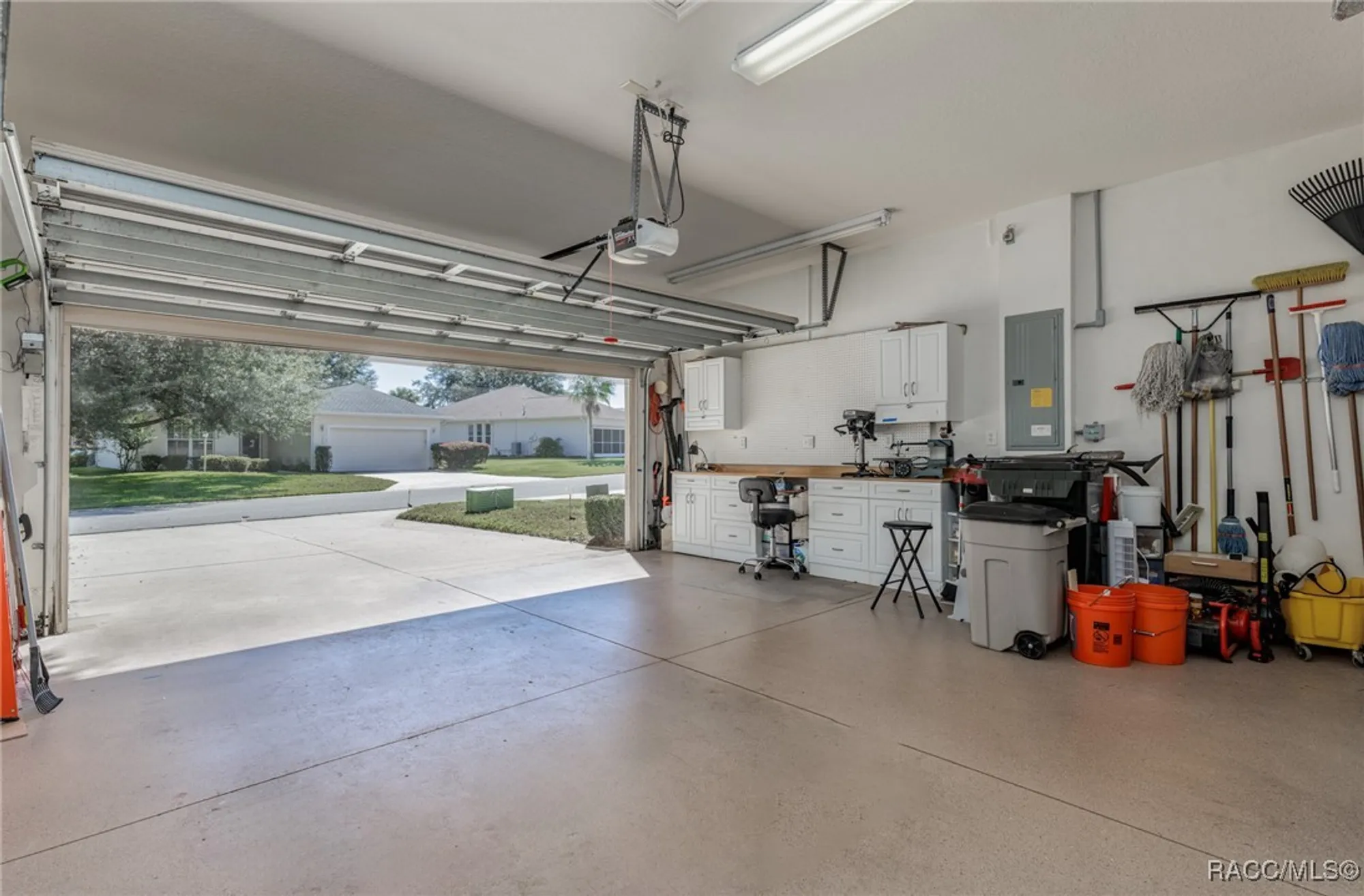 Property Slideshow image 14 of 61 | 1835 w caroline path, Lecanto, FL, 34461