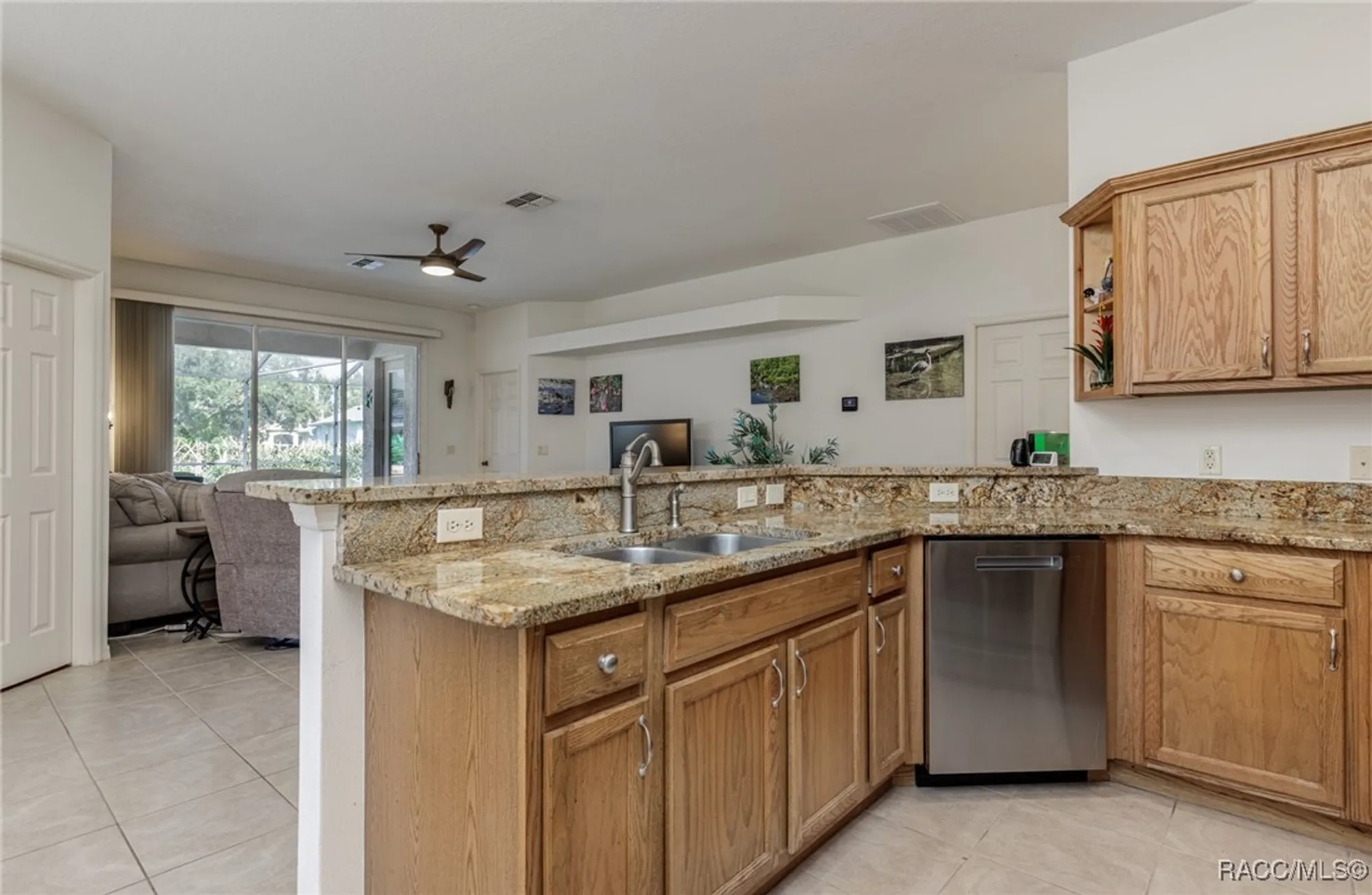 Property Slideshow image 11 of 61 | 1835 w caroline path, Lecanto, FL, 34461