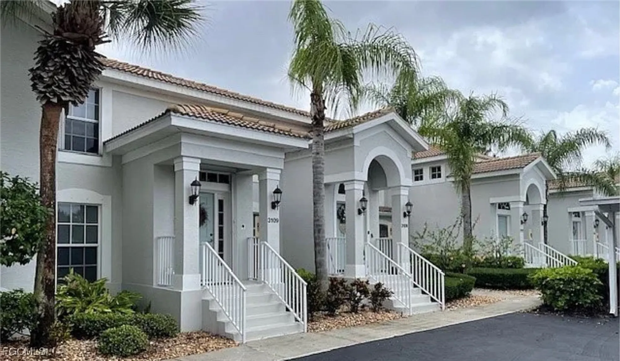 Property Slideshow image 2 of 13 | 9667 hemingway ln 3106, Fort Myers, FL, 33913