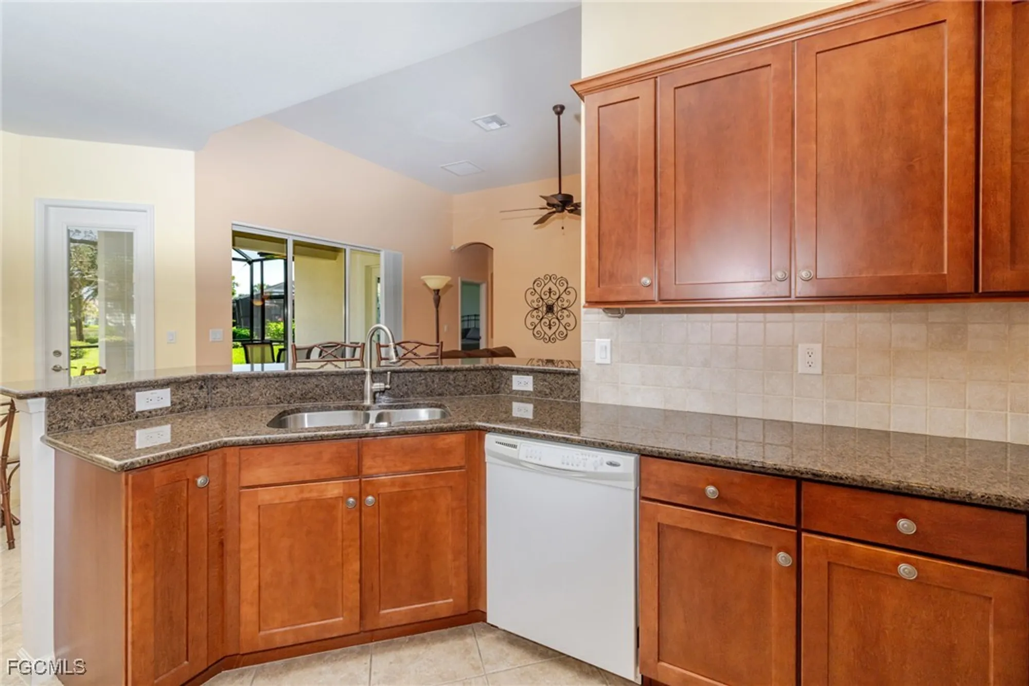 Property Slideshow image 13 of 50 | 3621 lakeview isle ct, Fort Myers, FL, 33905