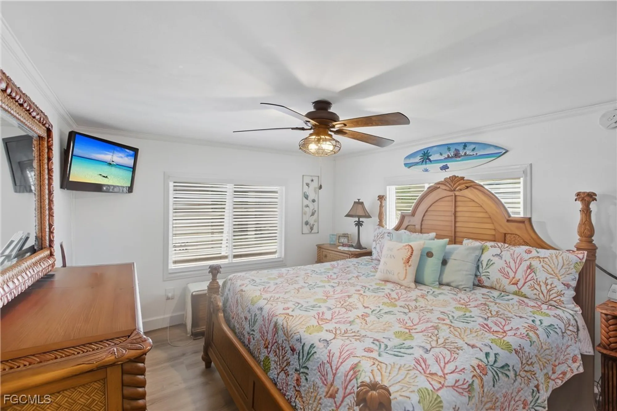 Property Slideshow image 15 of 48 | 5517 sir walter way, North Fort Myers, FL, 33917